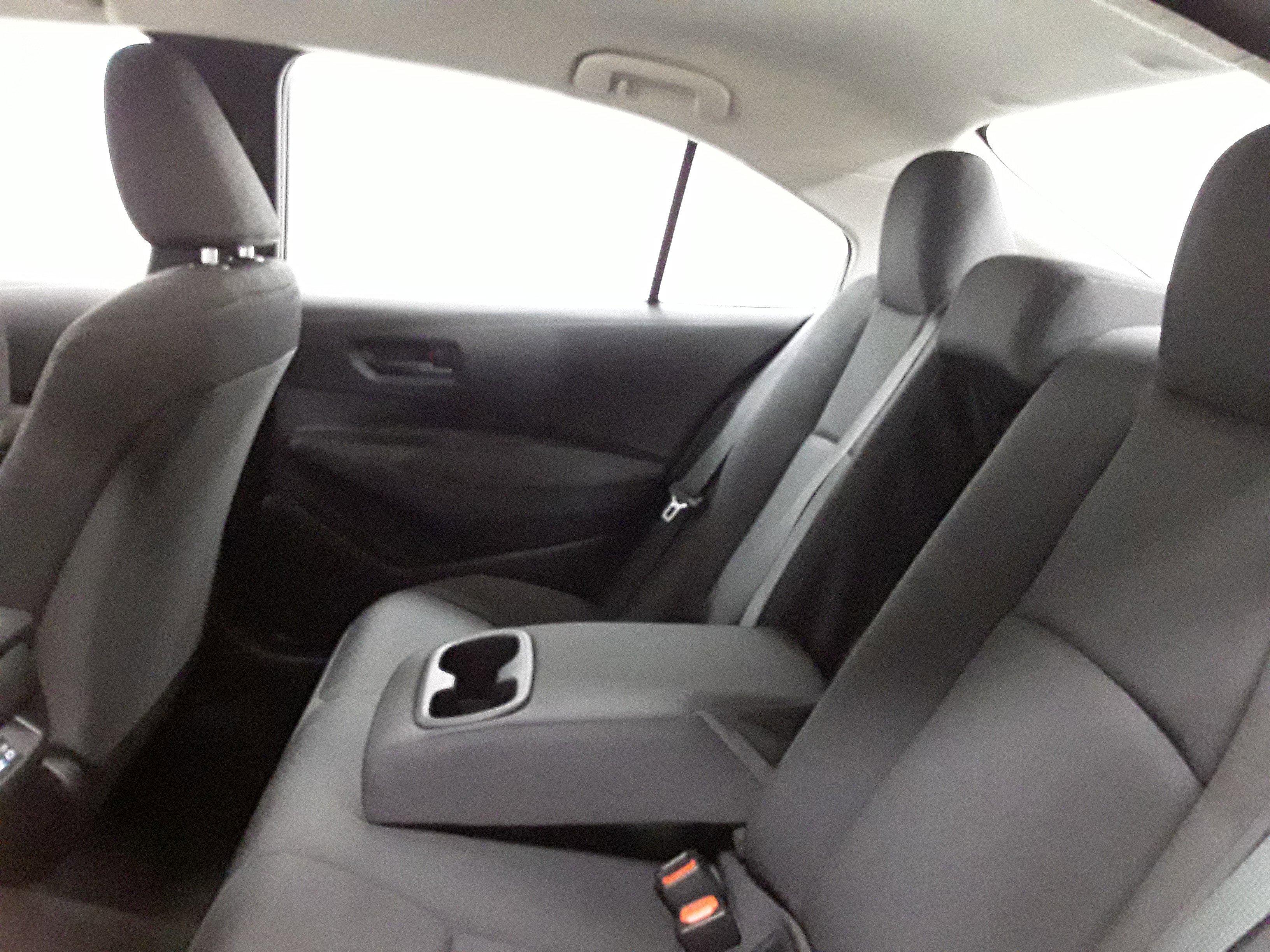 Toyota Corolla Le Cvt - Thumbnail 8