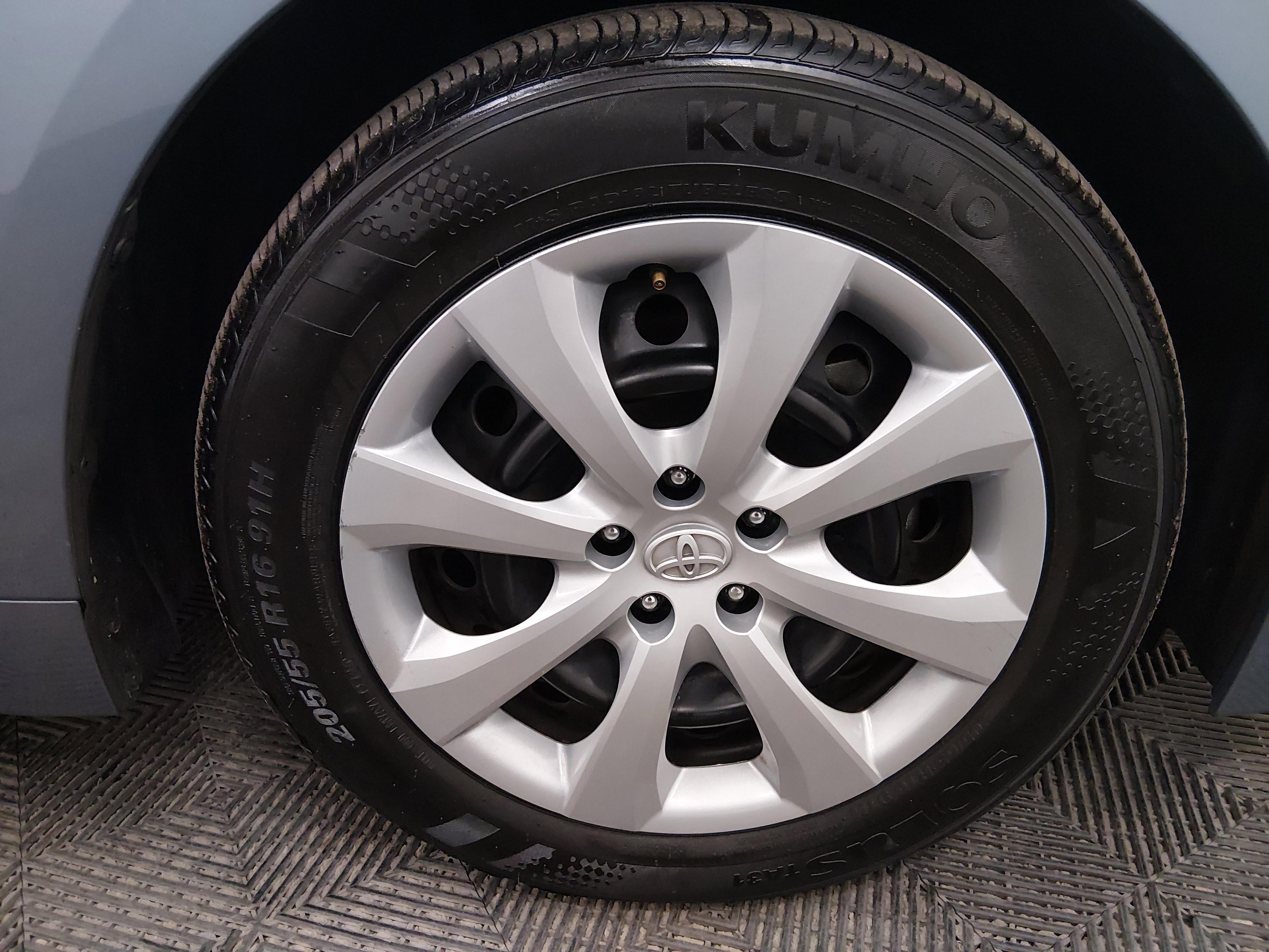 Toyota Corolla Le Cvt - Thumbnail 10