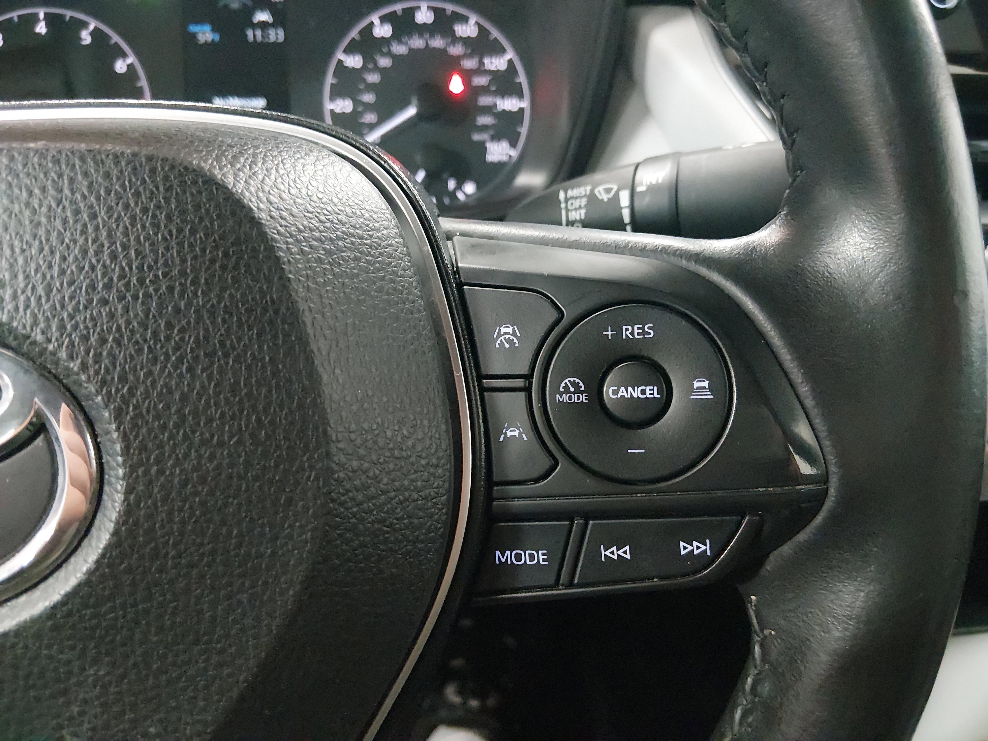 Toyota Corolla Se Cvt - Thumbnail 17