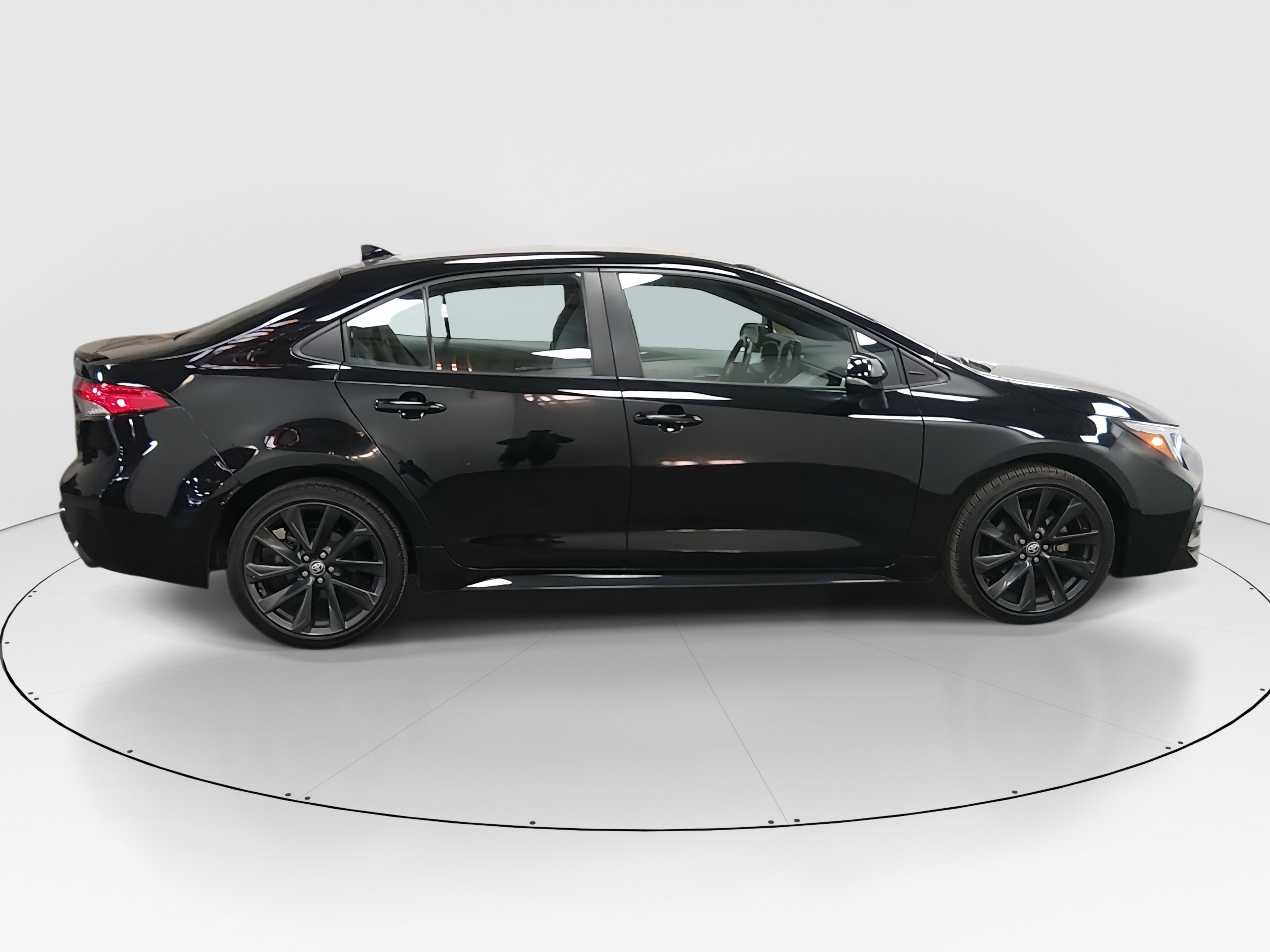 Toyota Corolla Se Cvt - Thumbnail 8