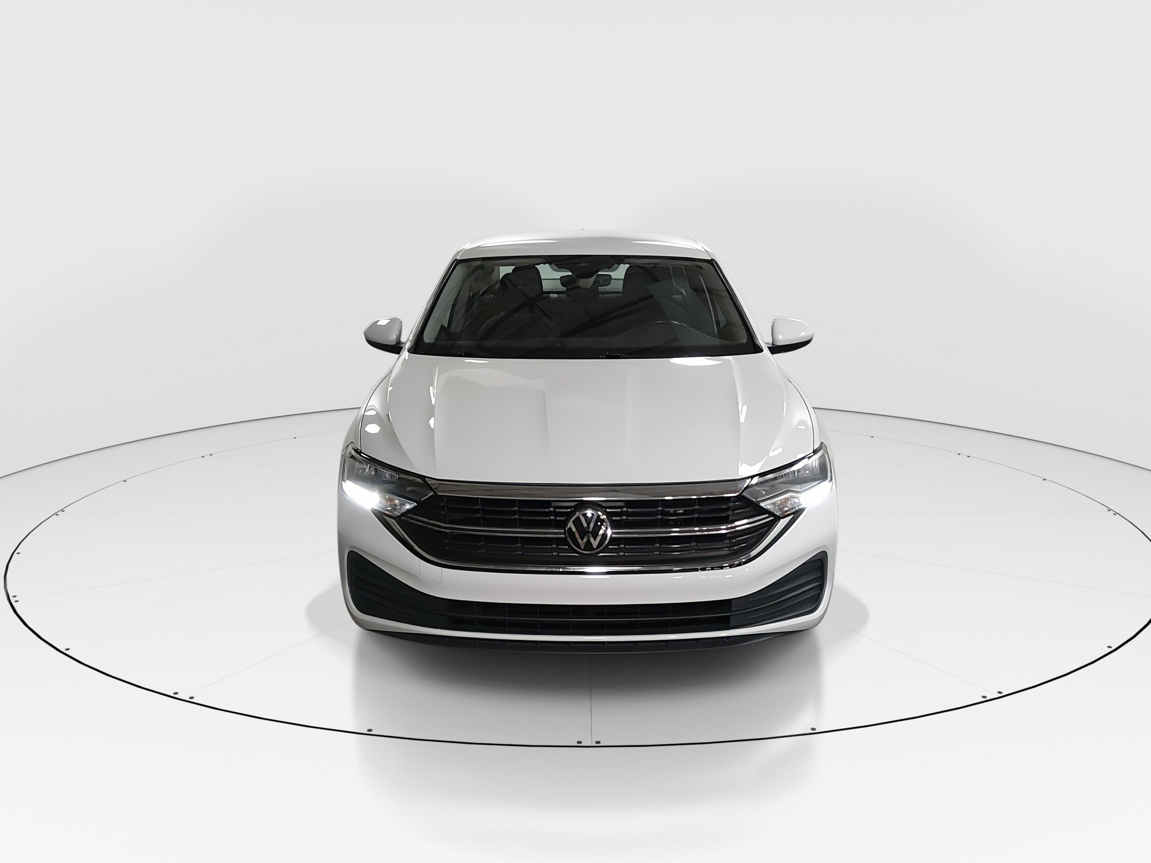 Volkswagen Jetta S Auto - Thumbnail 2