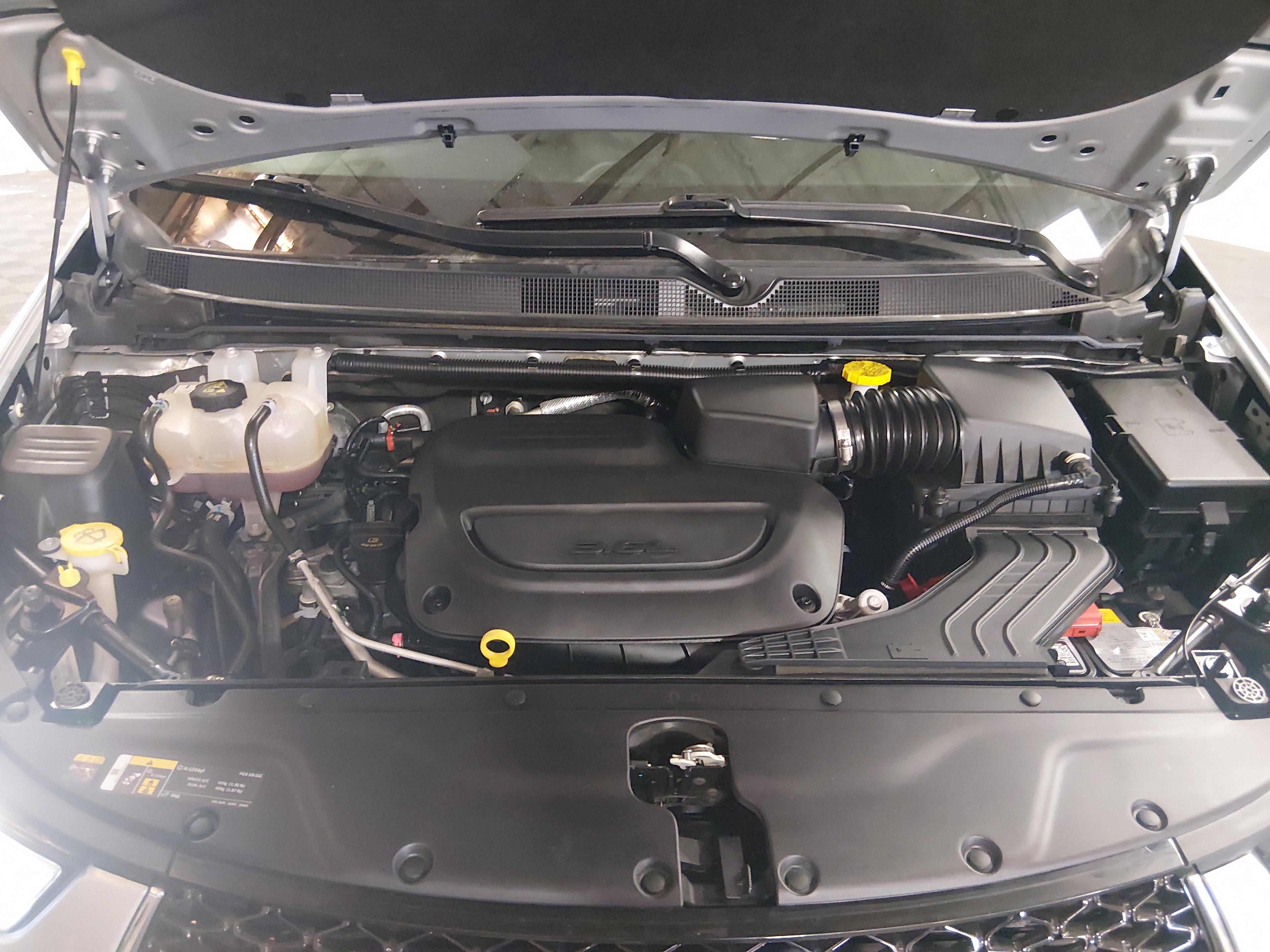 Chrysler Pacifica Touring L Fwd - Thumbnail 9