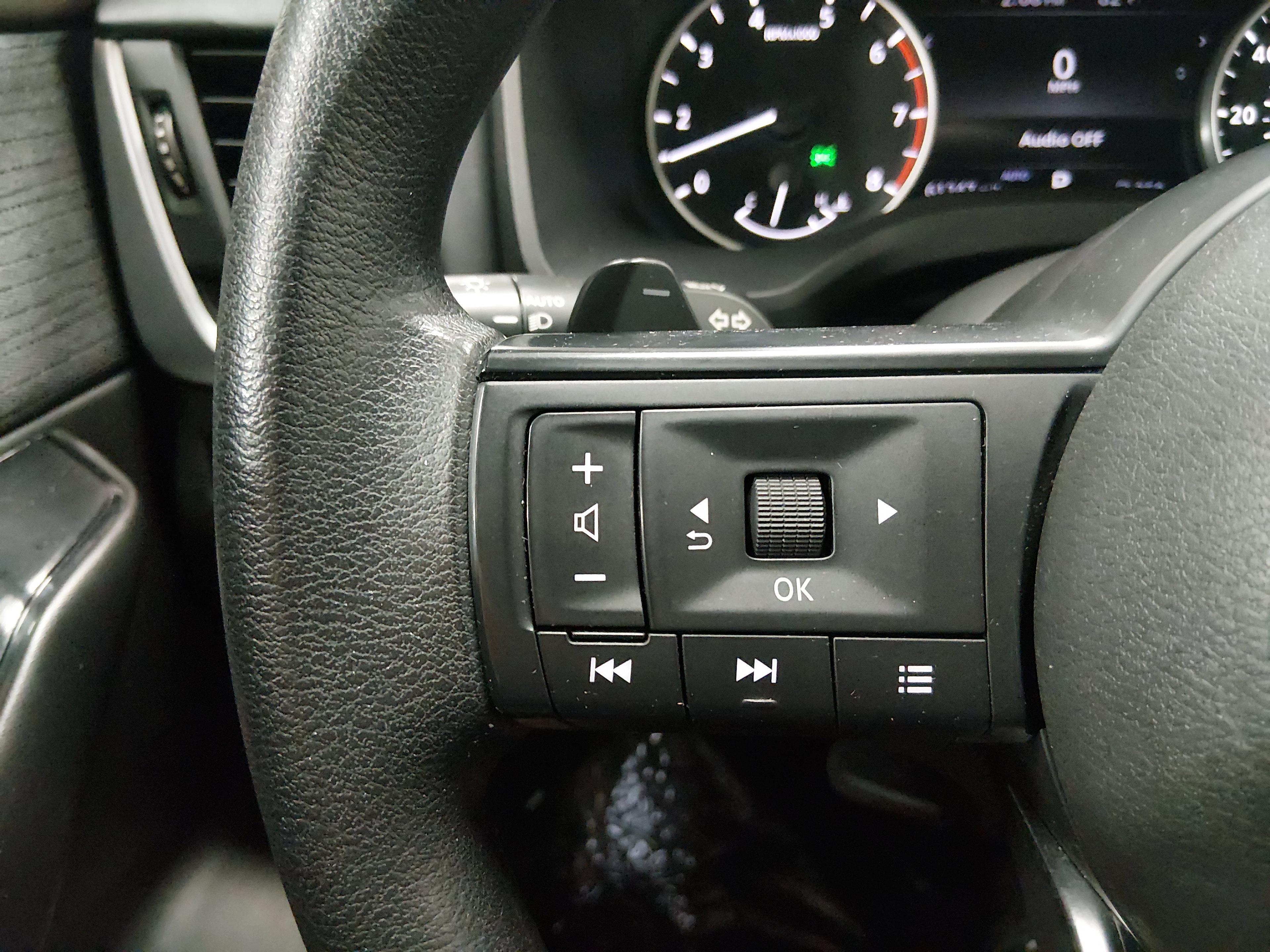 Nissan Rogue Awd S - Thumbnail 12