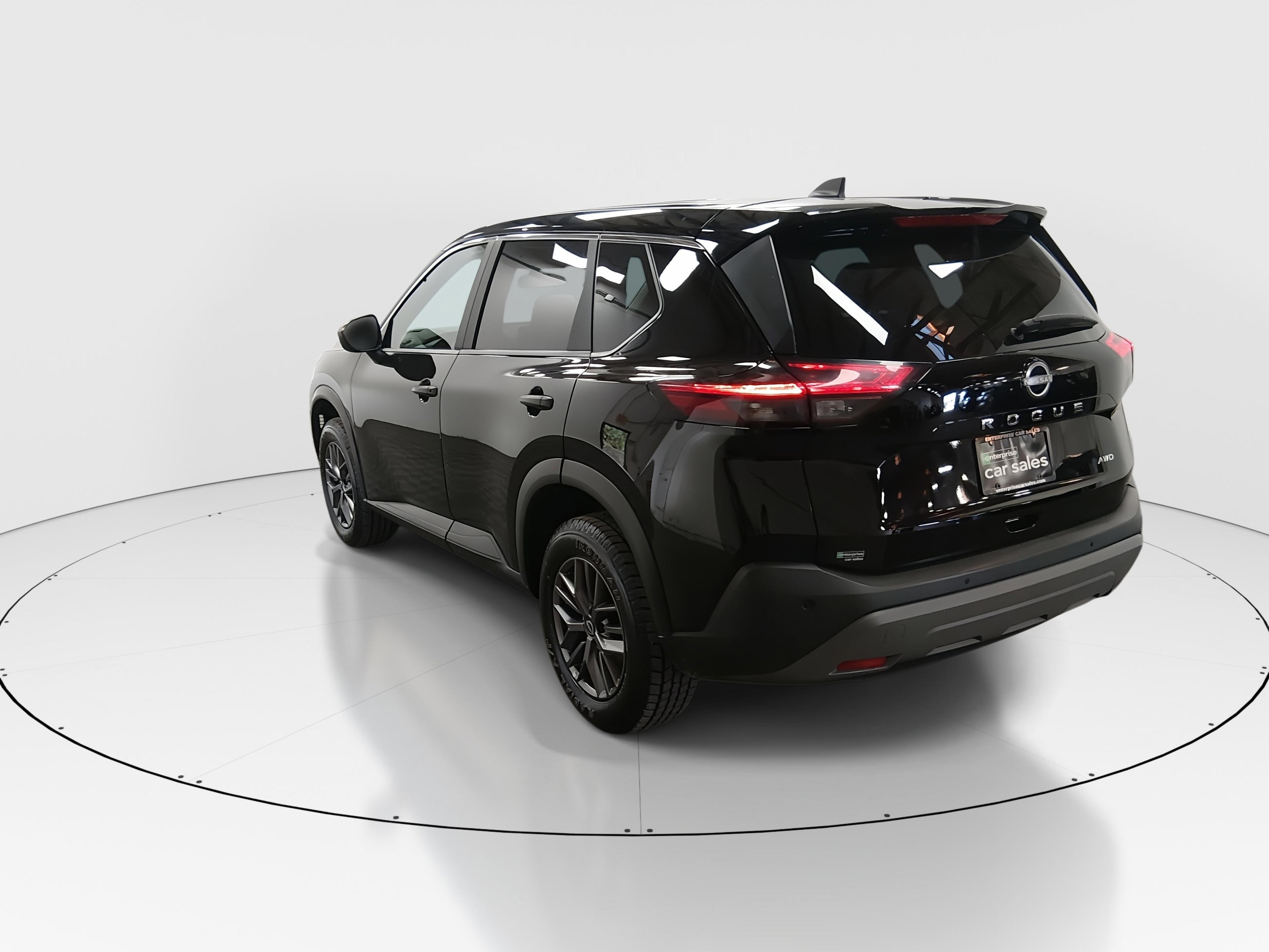 Nissan Rogue Awd S - Thumbnail 5