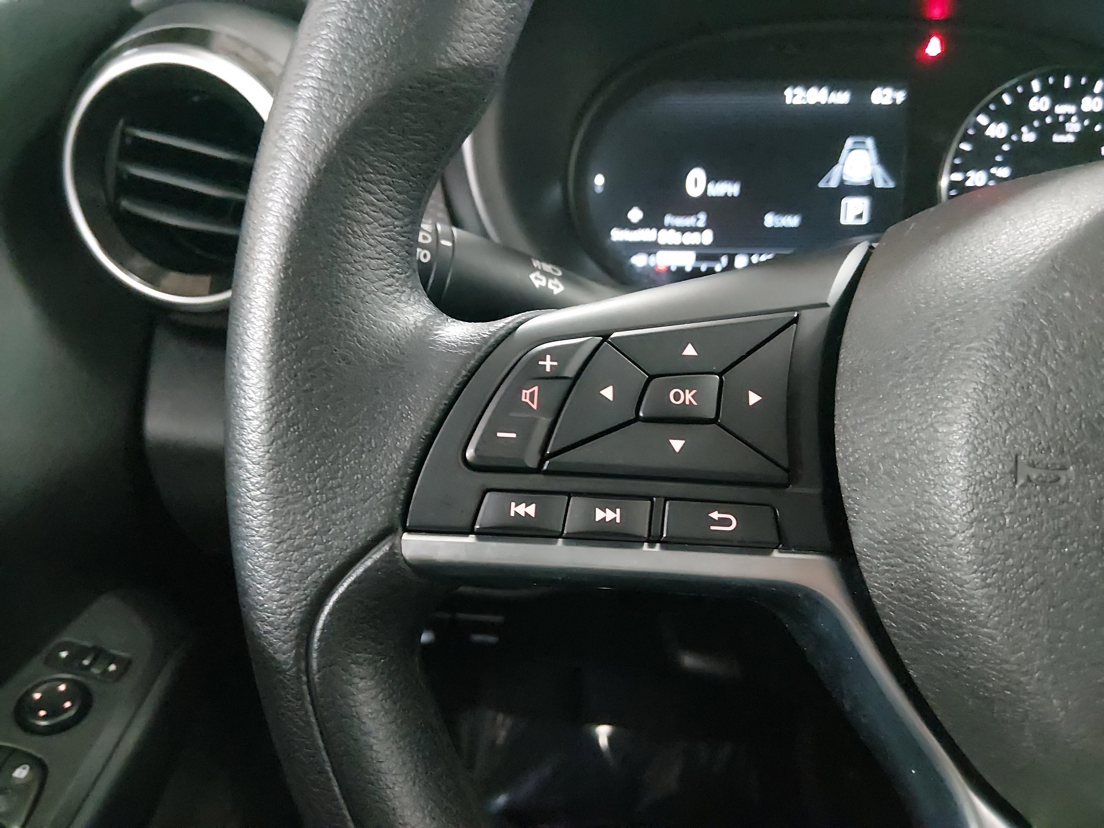 Nissan Kicks Sv Fwd - Thumbnail 12