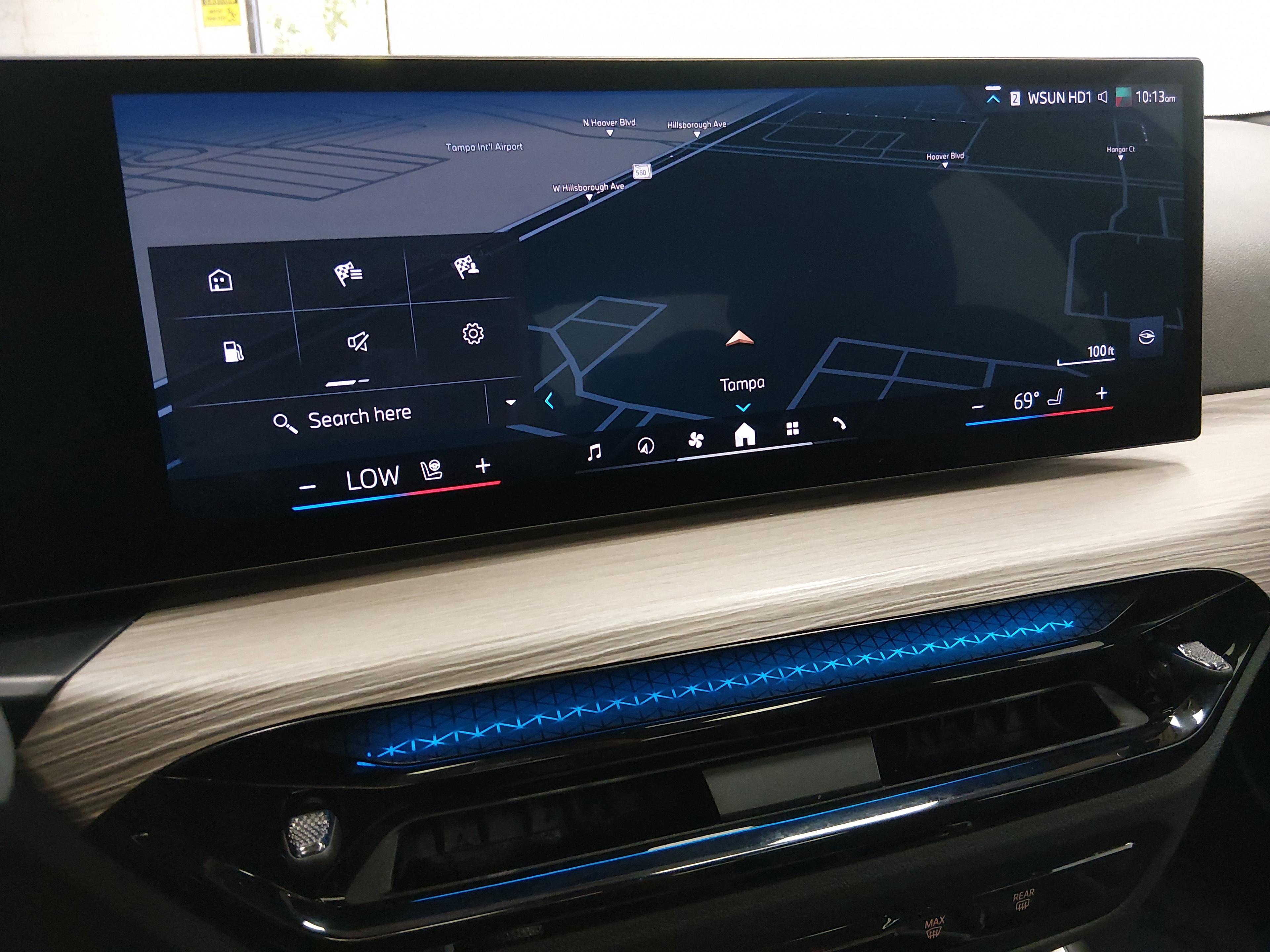 BMW 3 Series 330I Sedan - Thumbnail 17