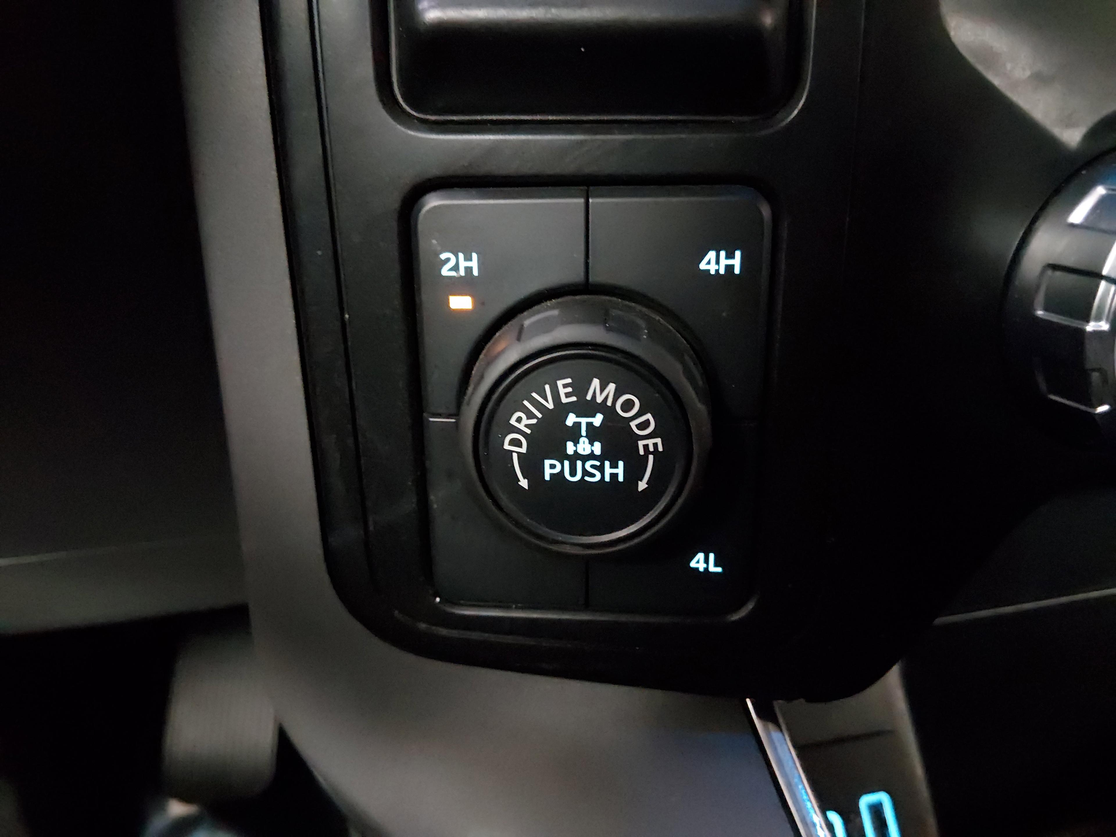 Ford F-150 Xlt 4Wd Supercrew 5.5' Box - Thumbnail 20