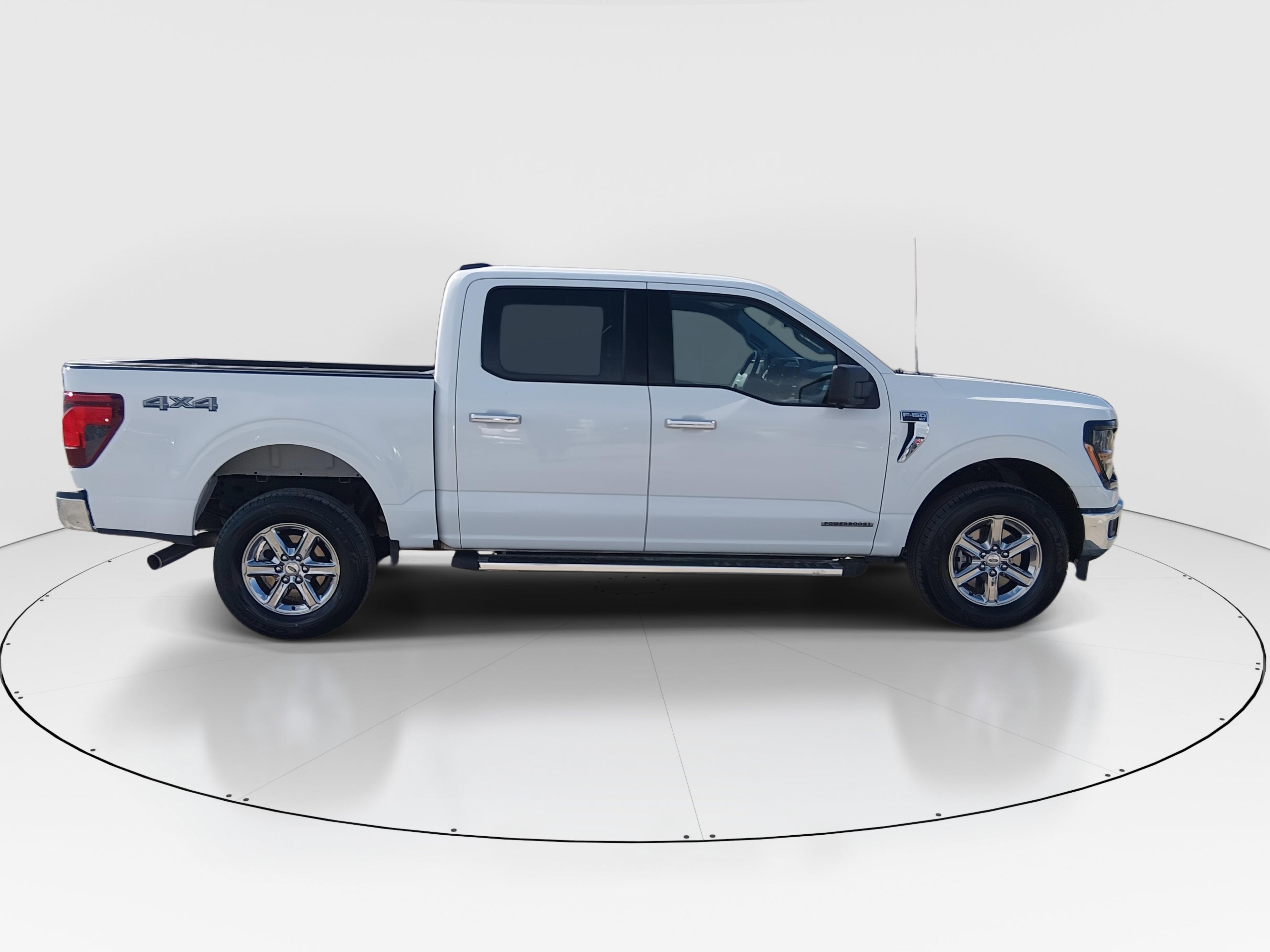 Ford F-150 Xlt 4Wd Supercrew 5.5' Box - Thumbnail 8