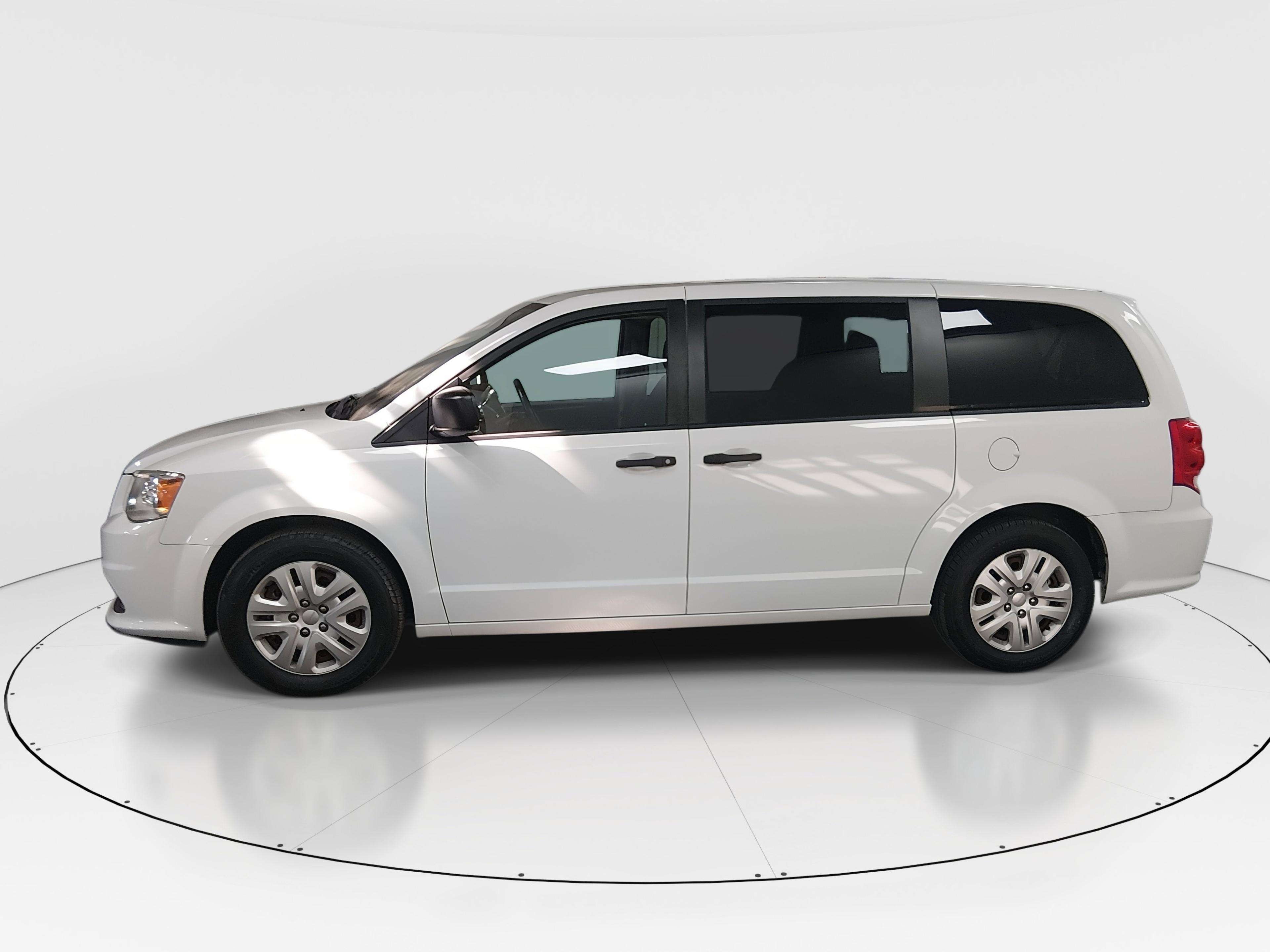 Dodge Grand Caravan - Thumbnail 4