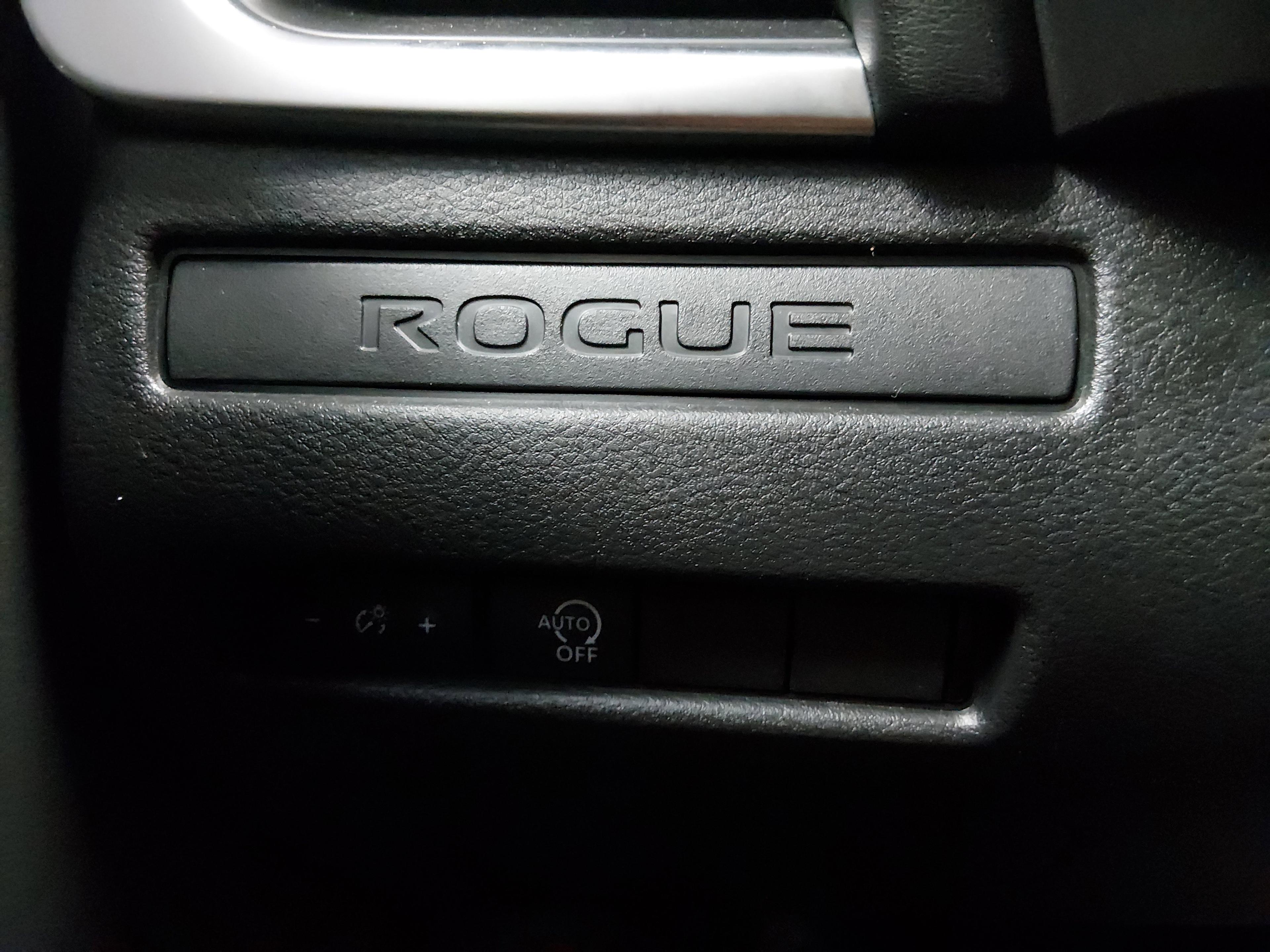 Nissan Rogue Awd S - Thumbnail 13