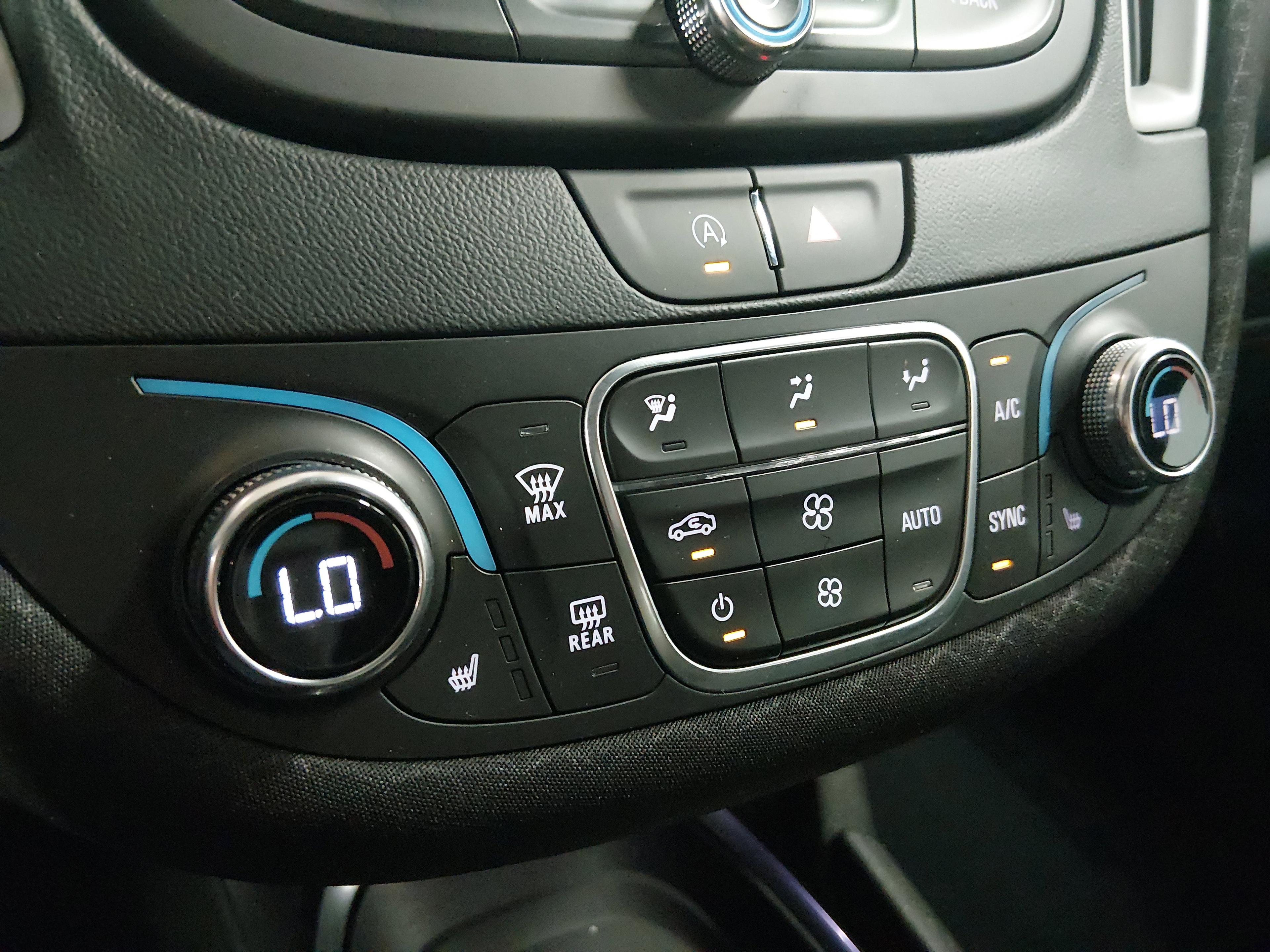 Chevrolet Malibu 4Dr Sdn 1Lt - Thumbnail 17