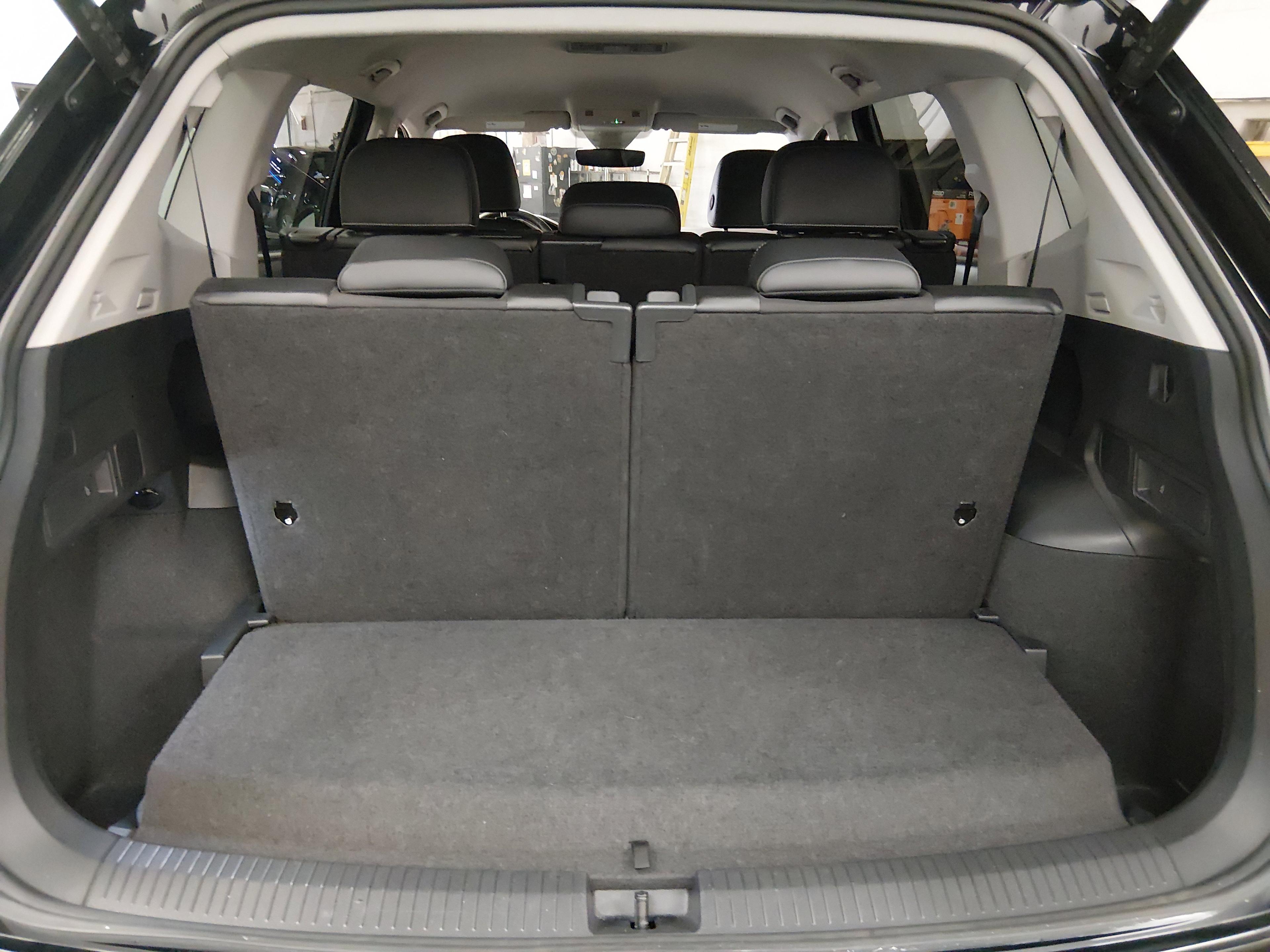 Volkswagen Tiguan Se 2.0T Fwd - Thumbnail 11