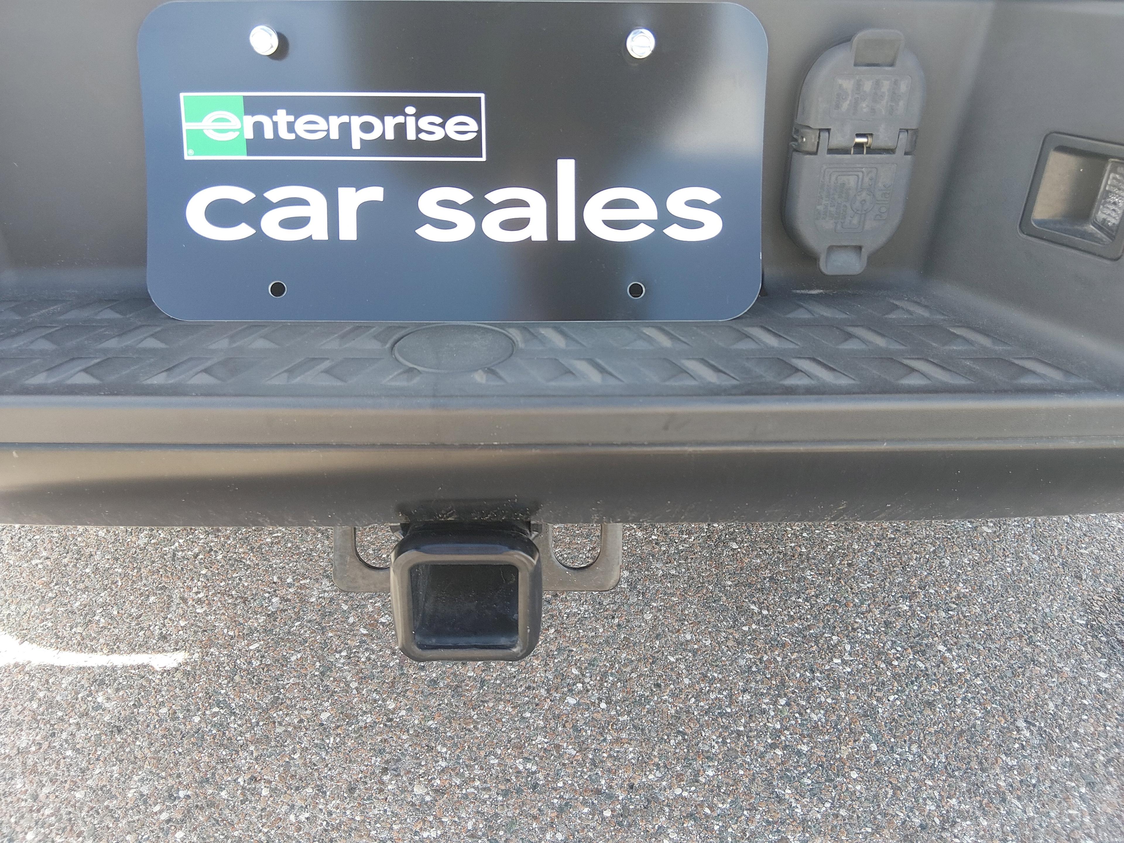 Nissan Titan 4X2 King Cab S - Thumbnail 16