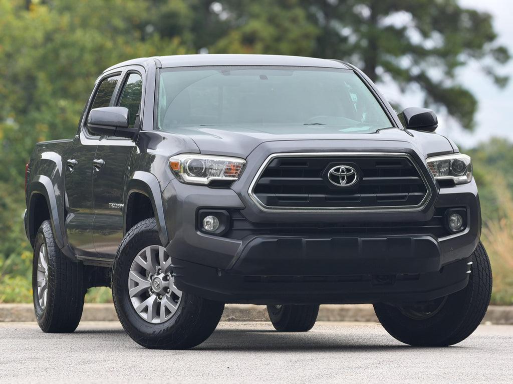 Toyota Tacoma V6 - Thumbnail 12