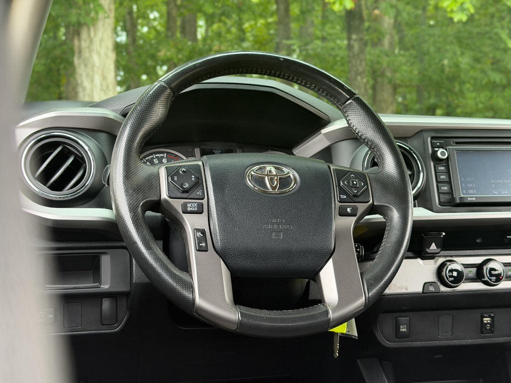 Toyota Tacoma V6 - Thumbnail 8