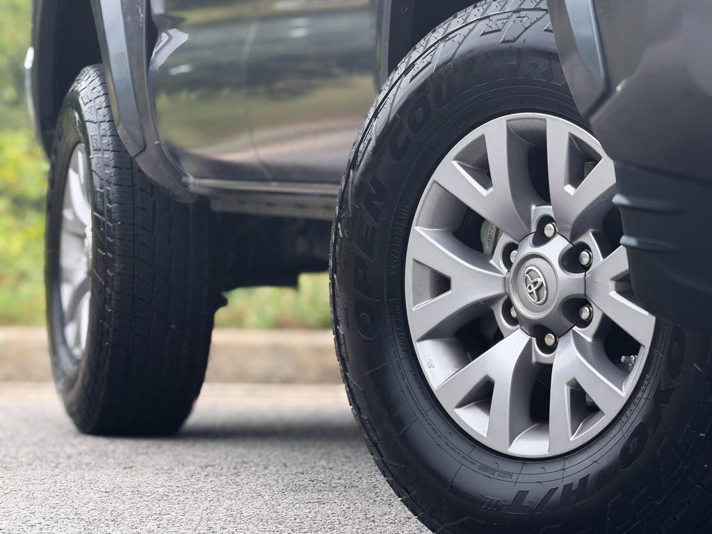 Toyota Tacoma V6 - Thumbnail 9