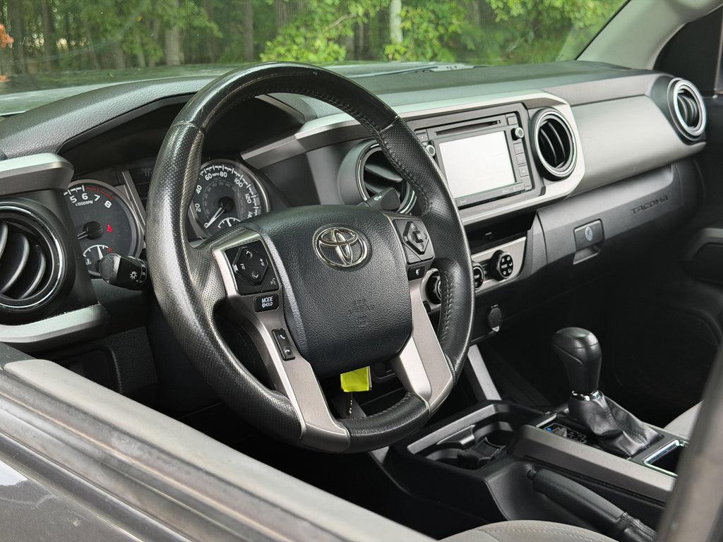 Toyota Tacoma V6 - Thumbnail 5