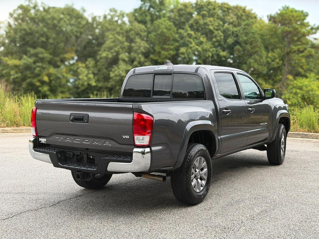 Toyota Tacoma V6 - Thumbnail 14