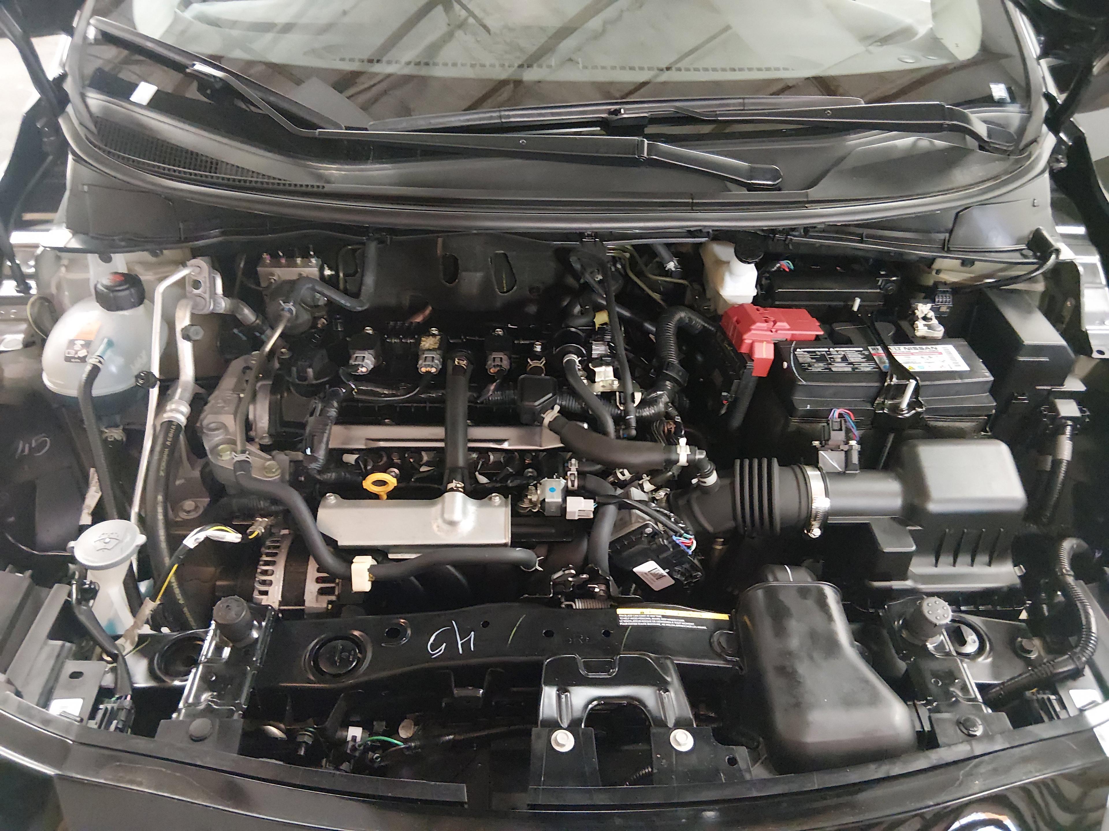 Nissan Versa Sr Cvt - Thumbnail 9