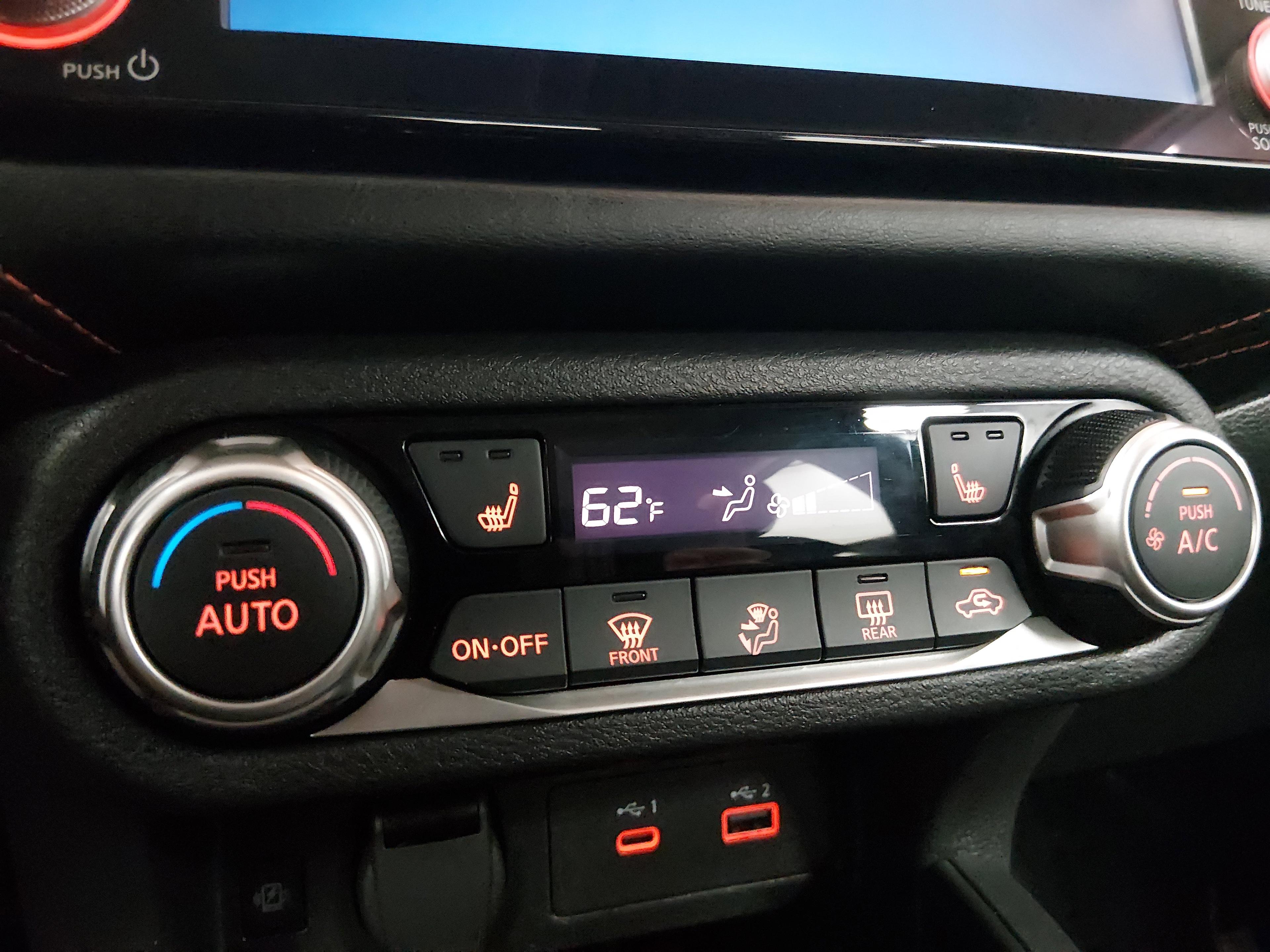 Nissan Versa Sr Cvt - Thumbnail 17