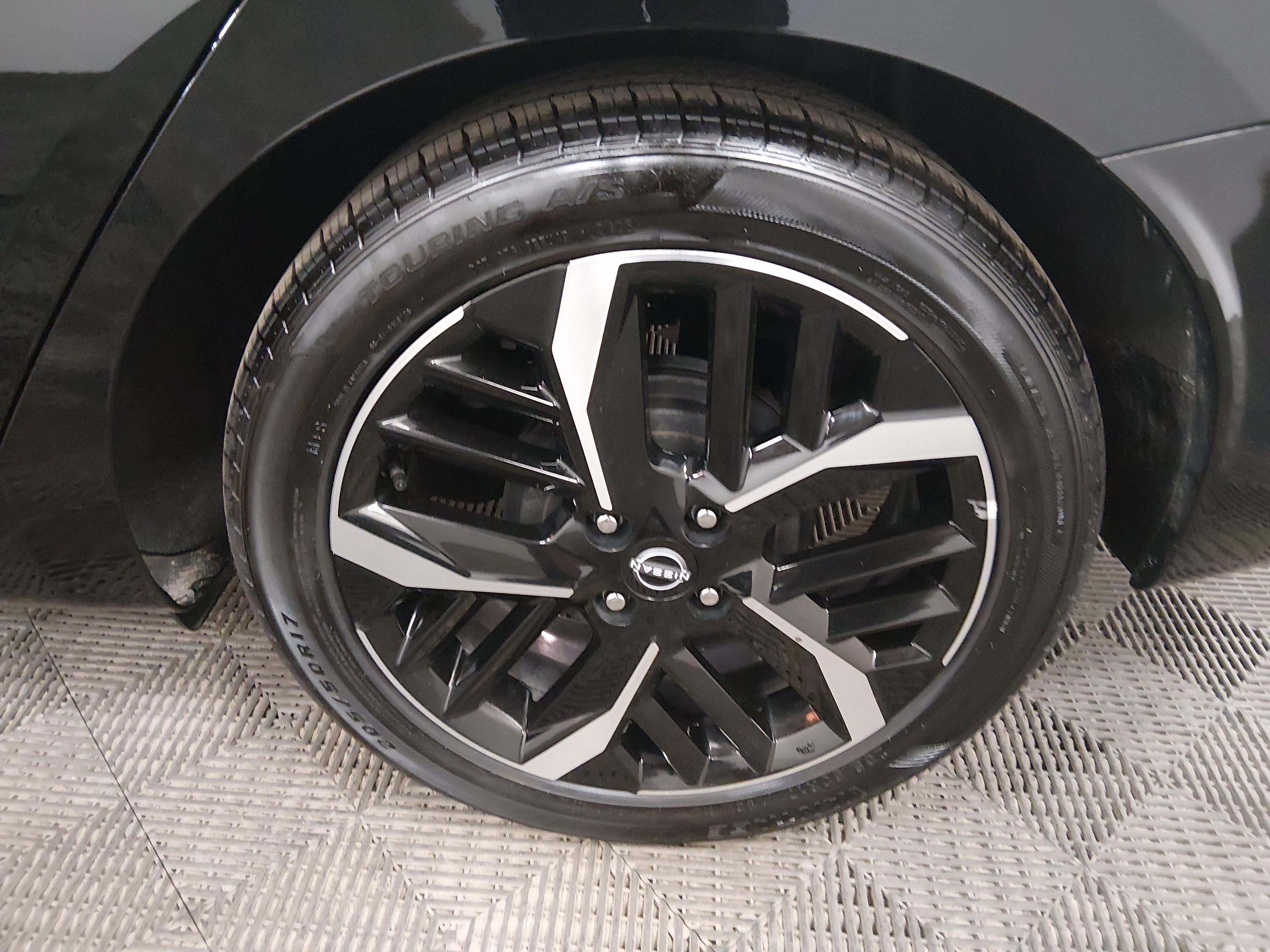 Nissan Versa Sr Cvt - Thumbnail 10