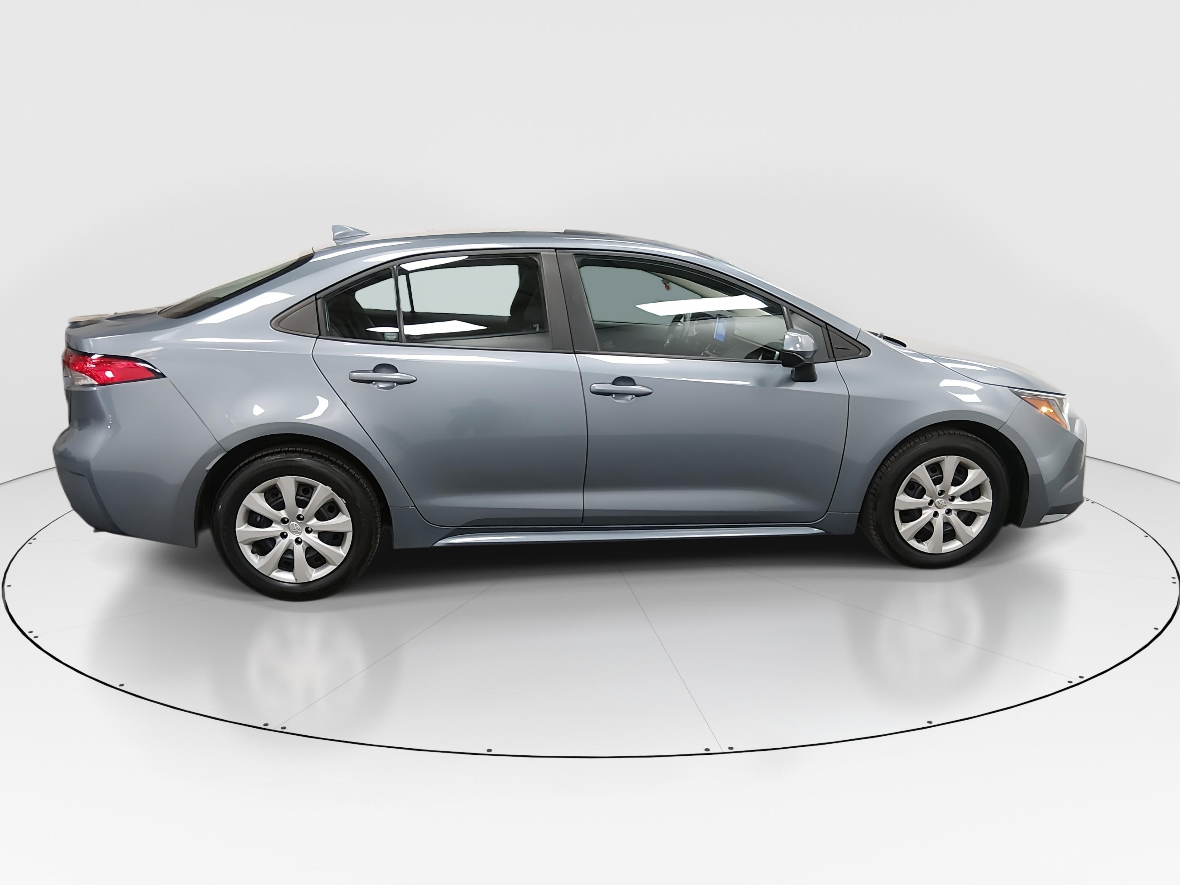 Toyota Corolla Le Cvt - Thumbnail 8