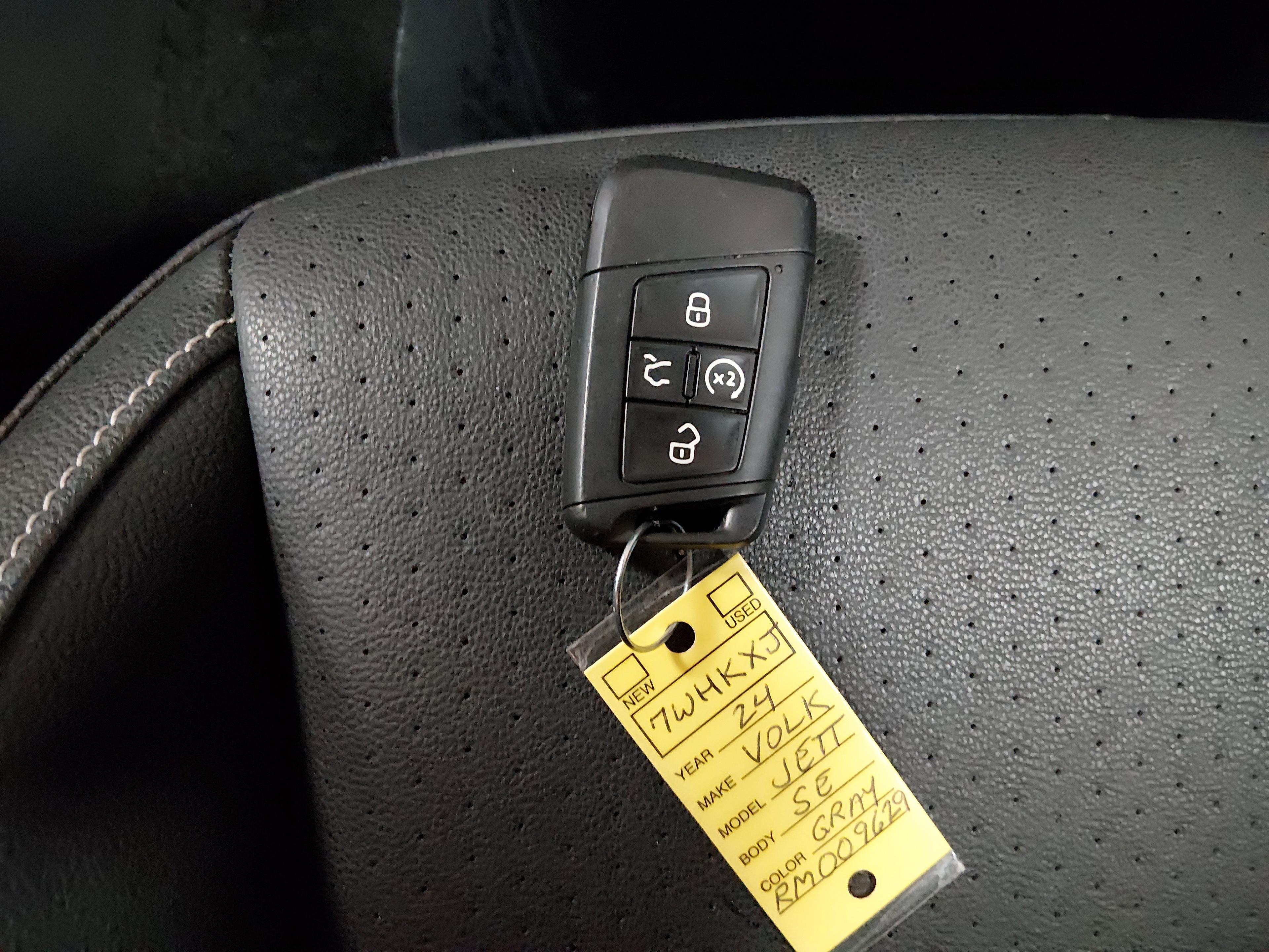 Volkswagen Jetta Se Auto - Thumbnail 15