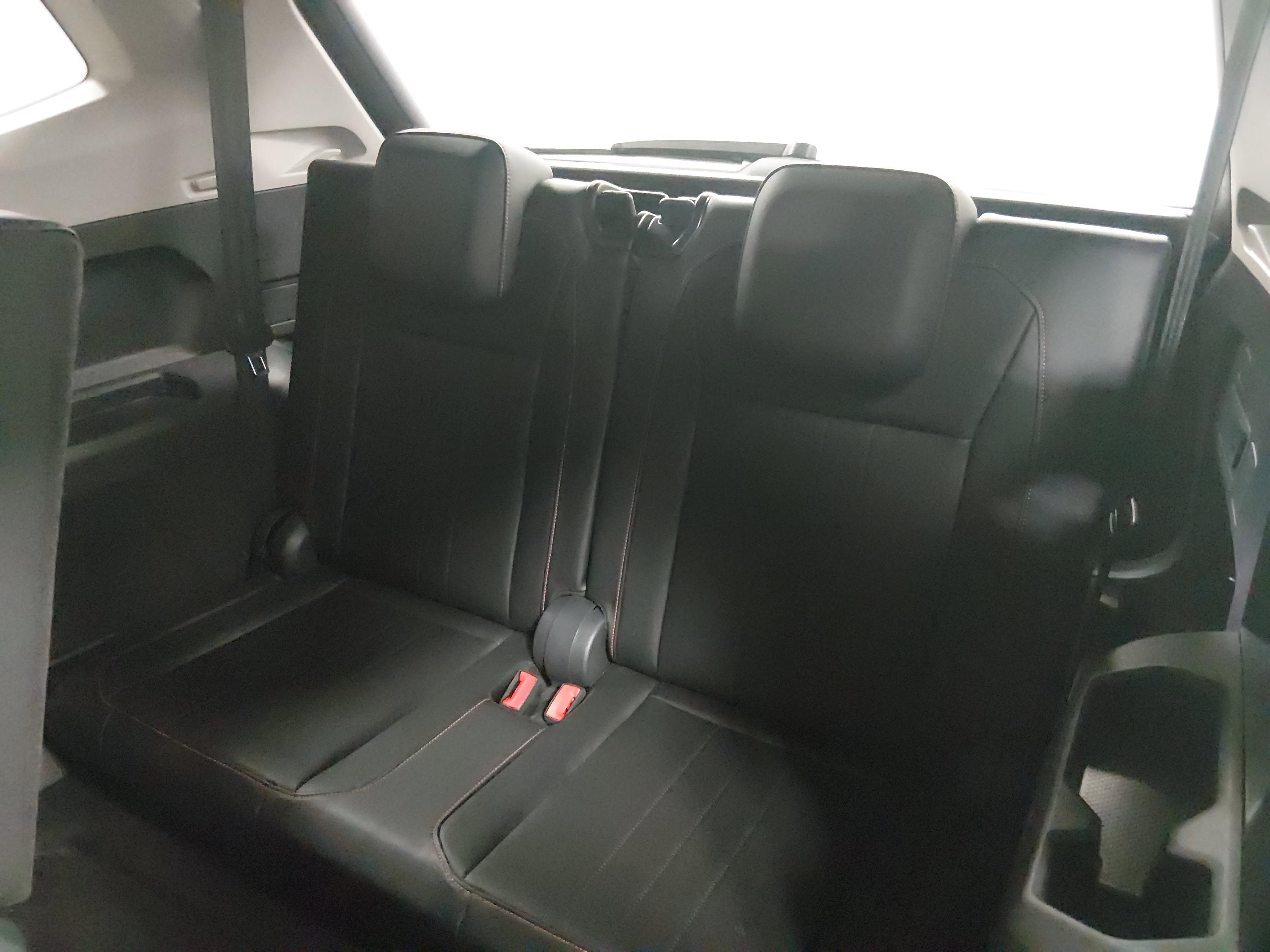 Volkswagen Tiguan 2.0T Wolfsburg Edition Fwd - Thumbnail 17