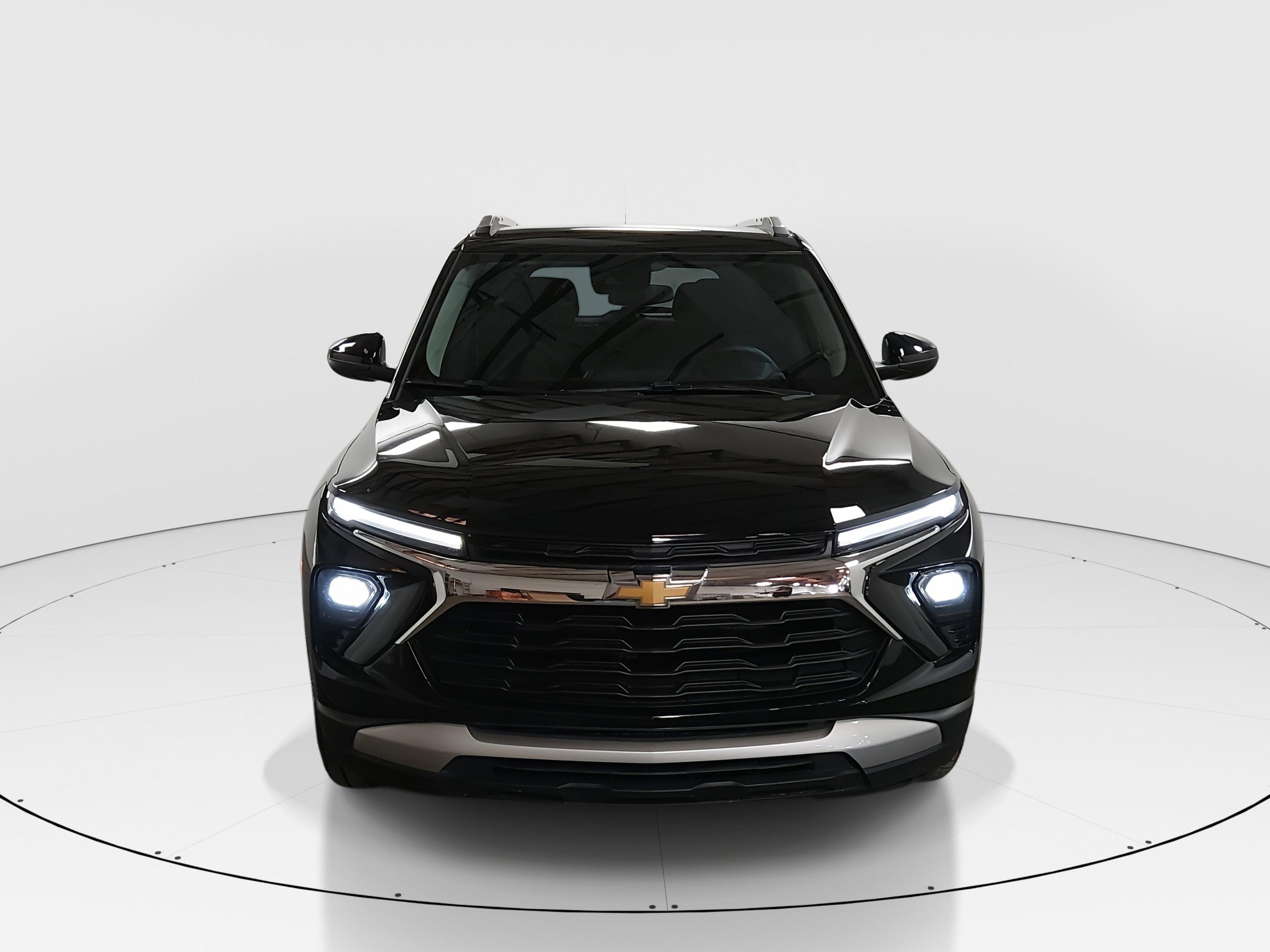 Chevrolet Trailblazer Fwd 4Dr Lt - Thumbnail 2