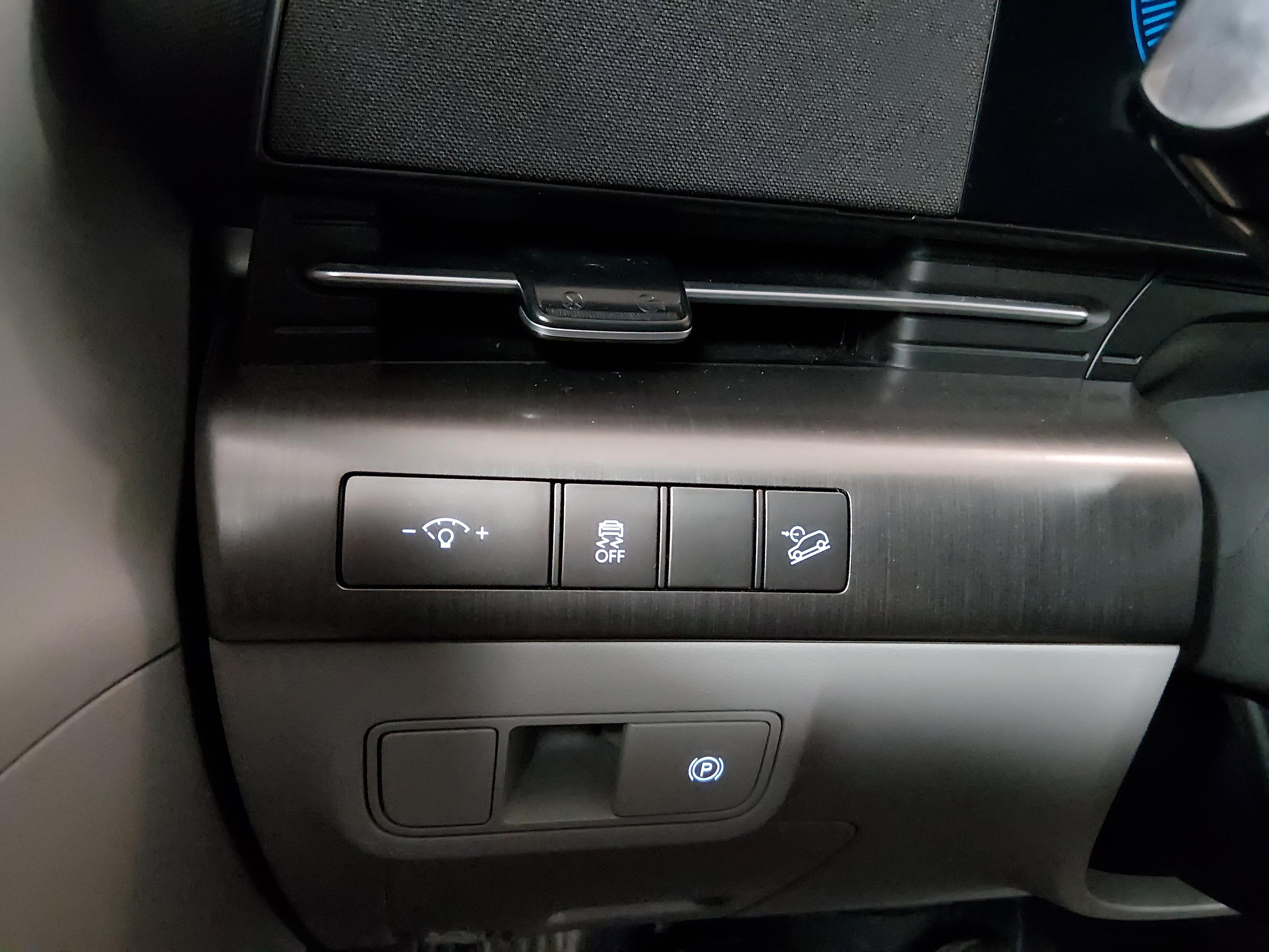 Hyundai Kona Sel Awd - Thumbnail 13