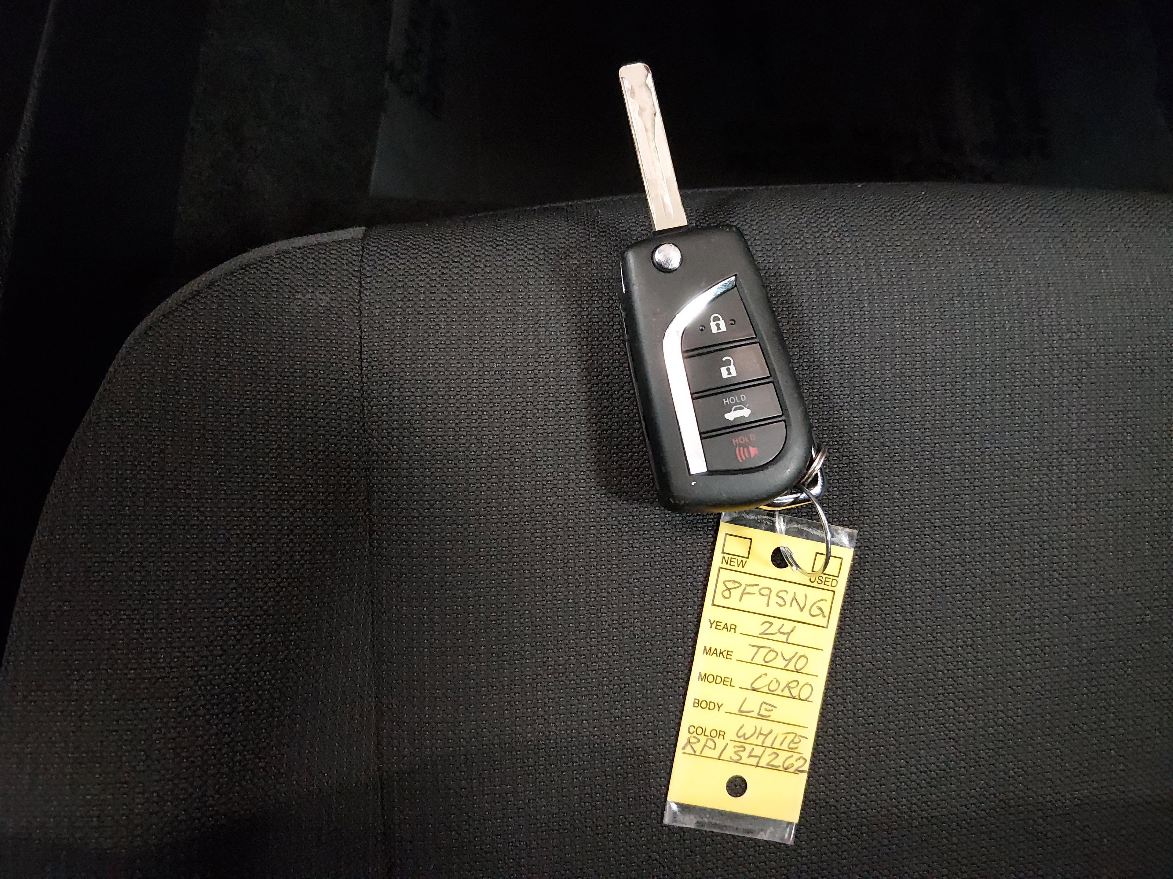 Toyota Corolla Le Cvt - Thumbnail 15