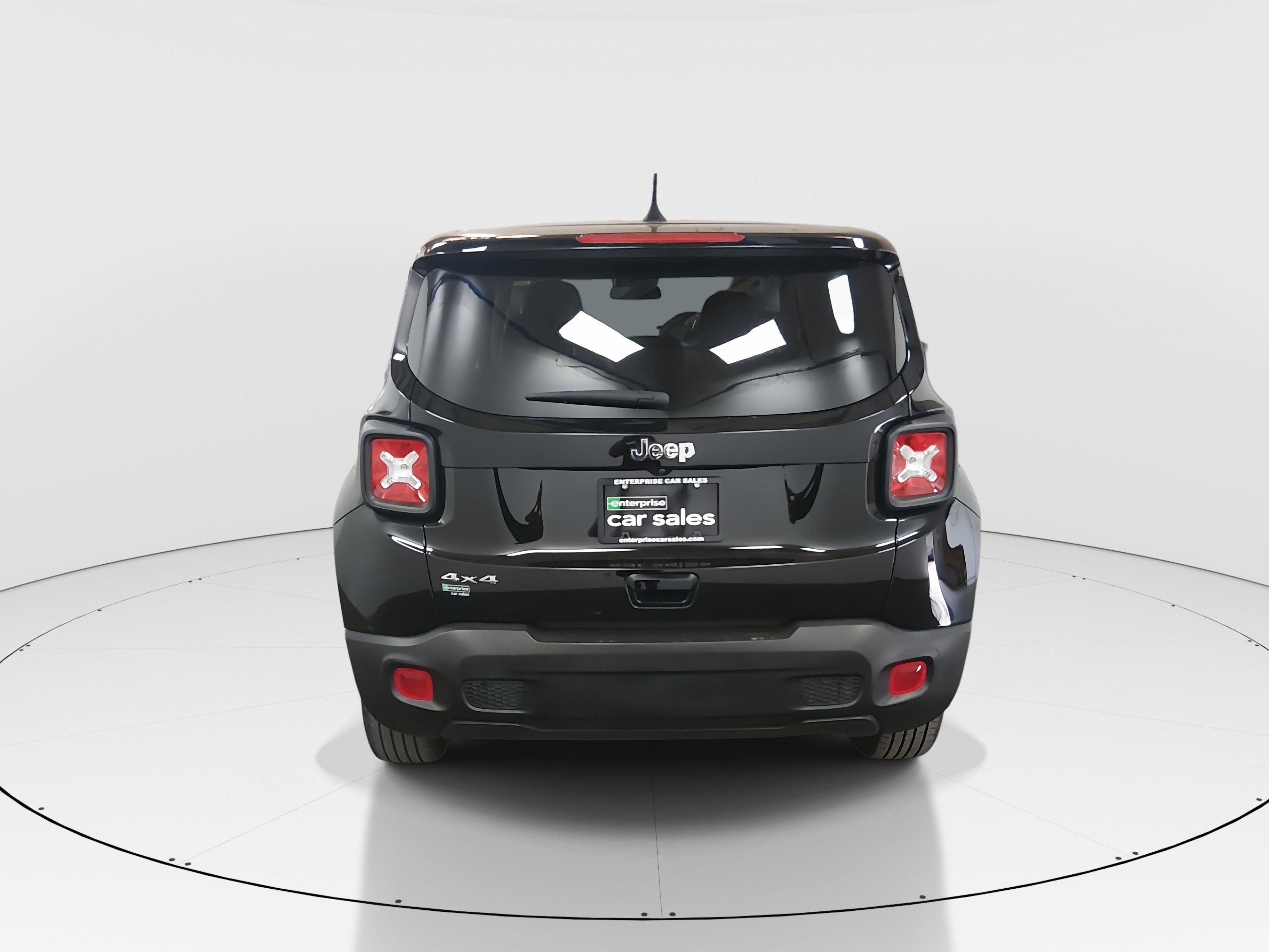 Jeep Renegade Latitude 4X4 - Thumbnail 6