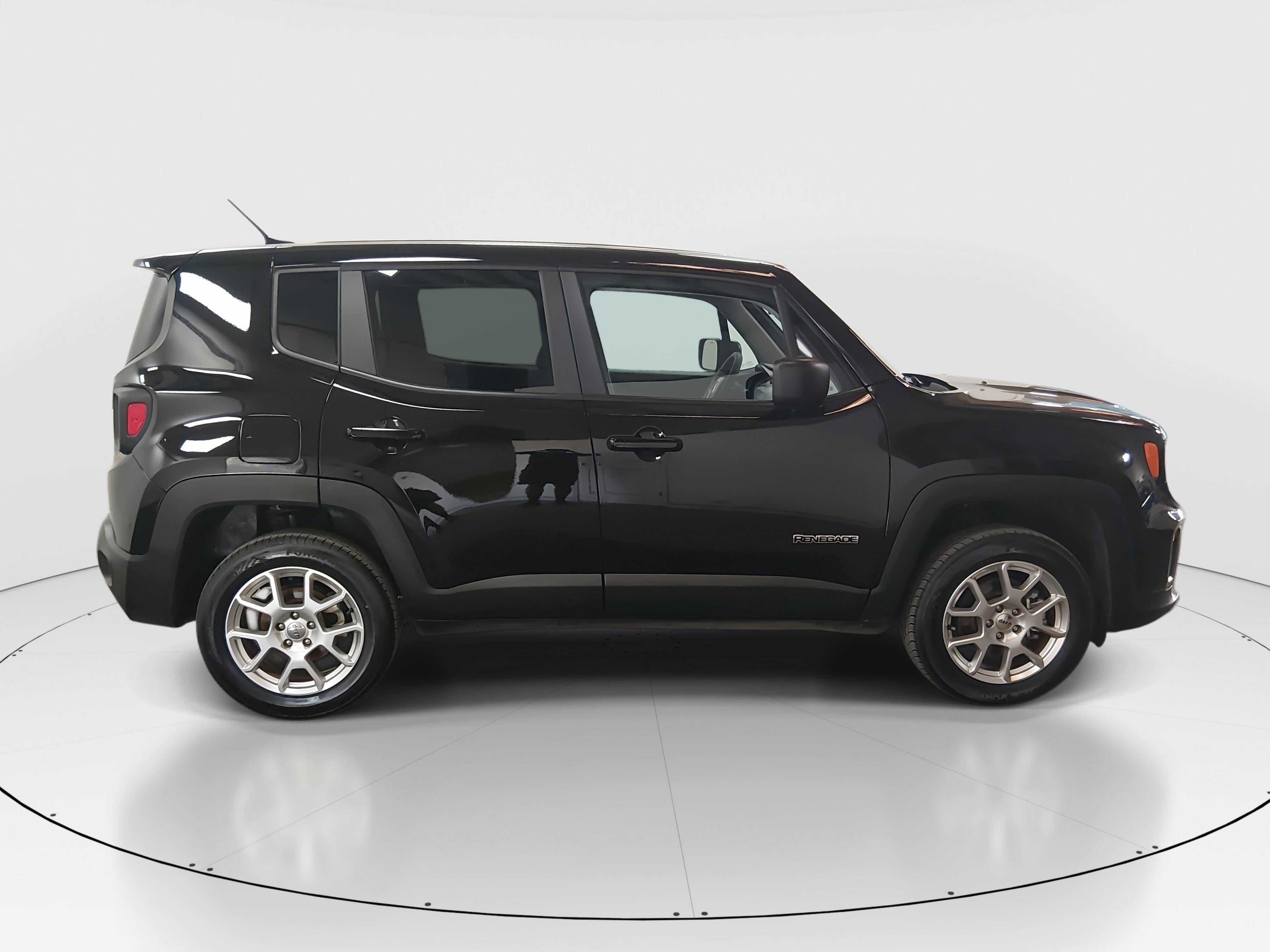 Jeep Renegade Latitude 4X4 - Thumbnail 8