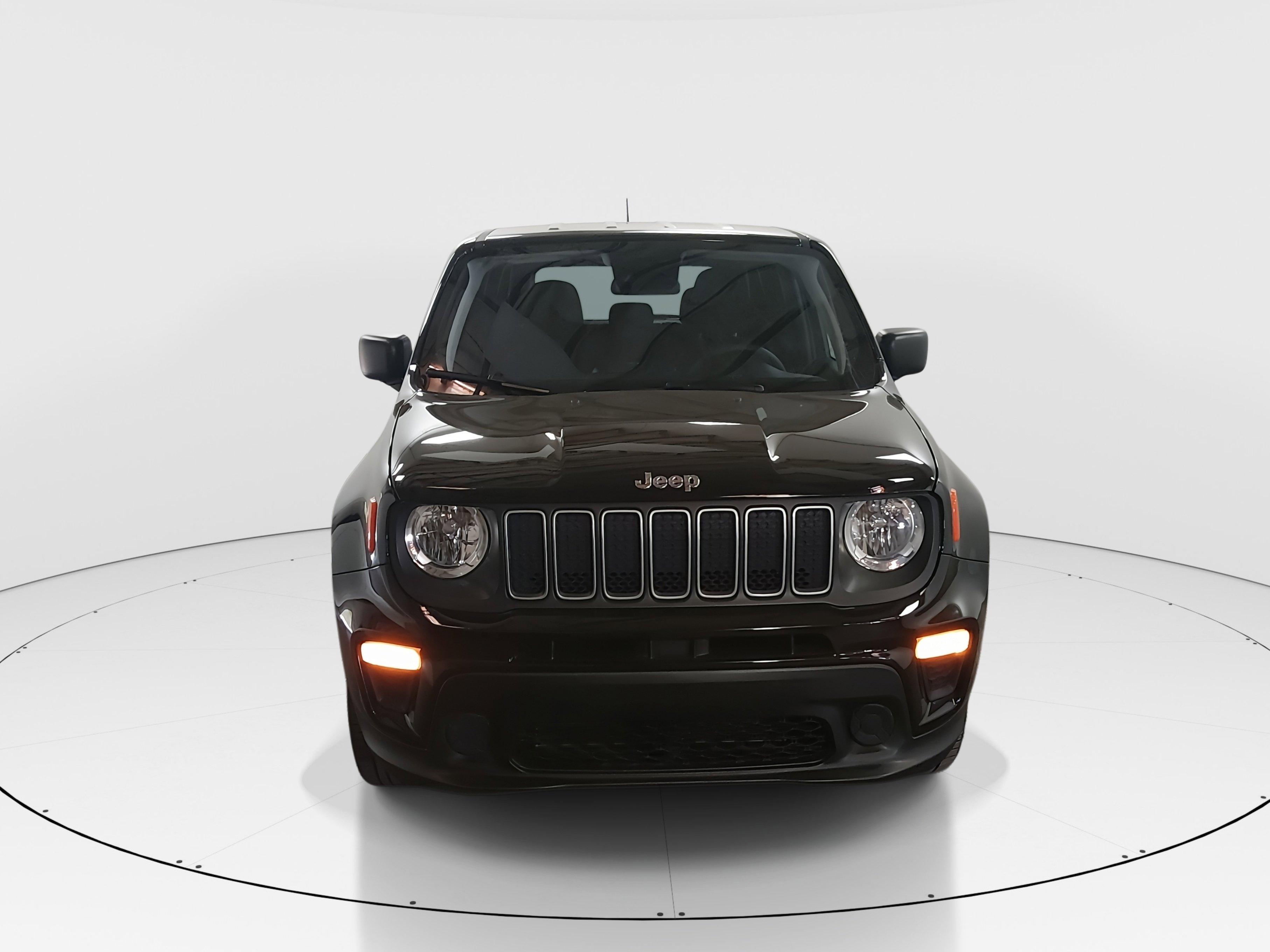 Jeep Renegade Latitude 4X4 - Thumbnail 2