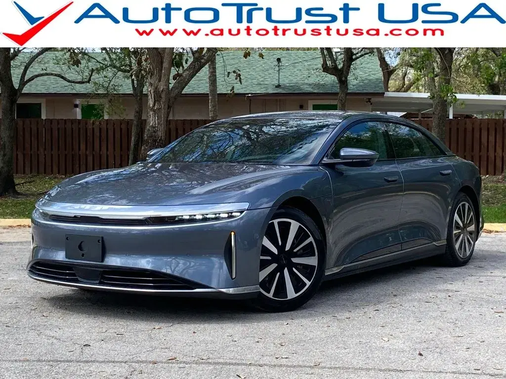 Lucid Air Touring - Thumbnail 2