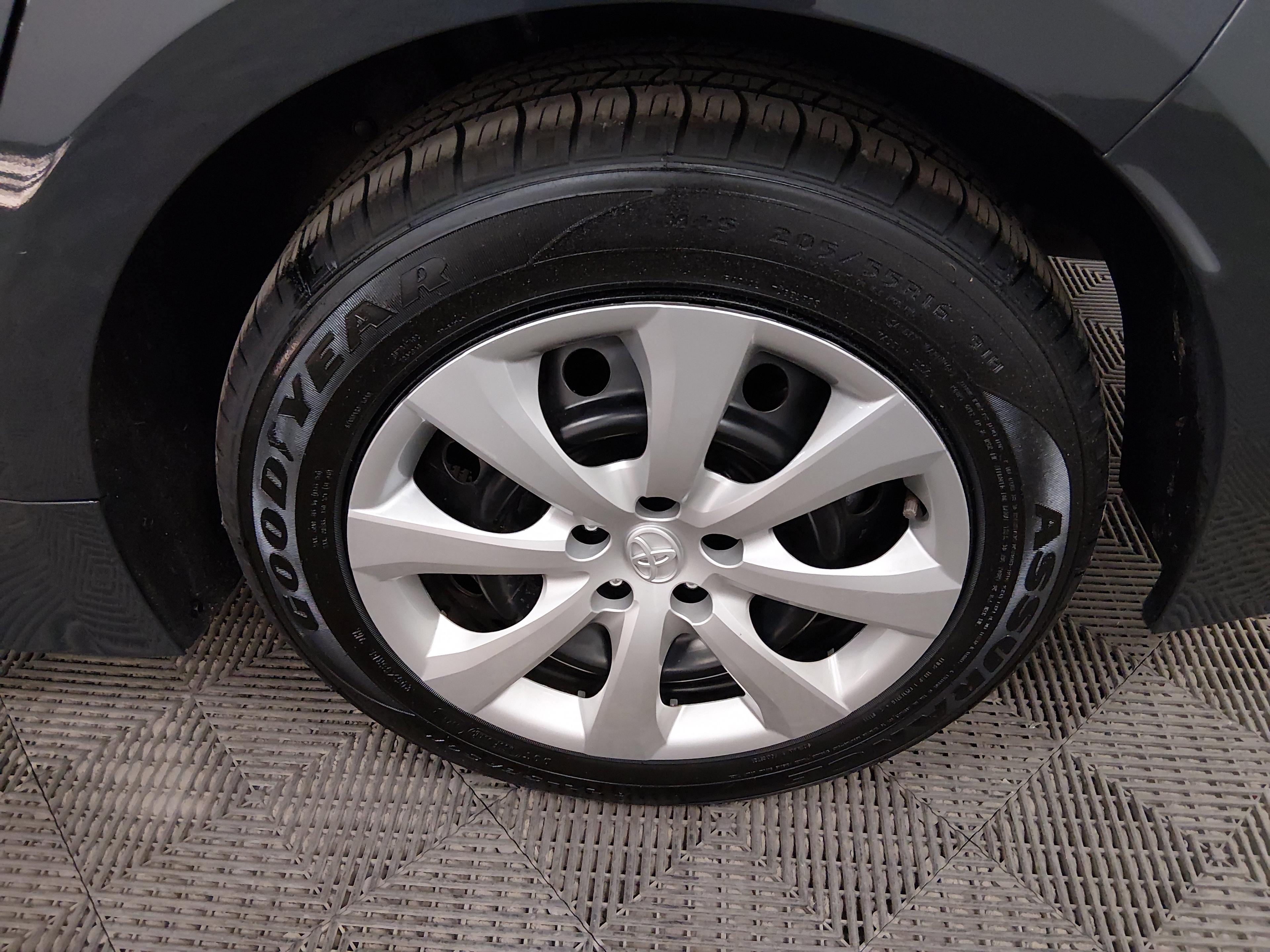 Toyota Corolla Le Cvt - Thumbnail 10