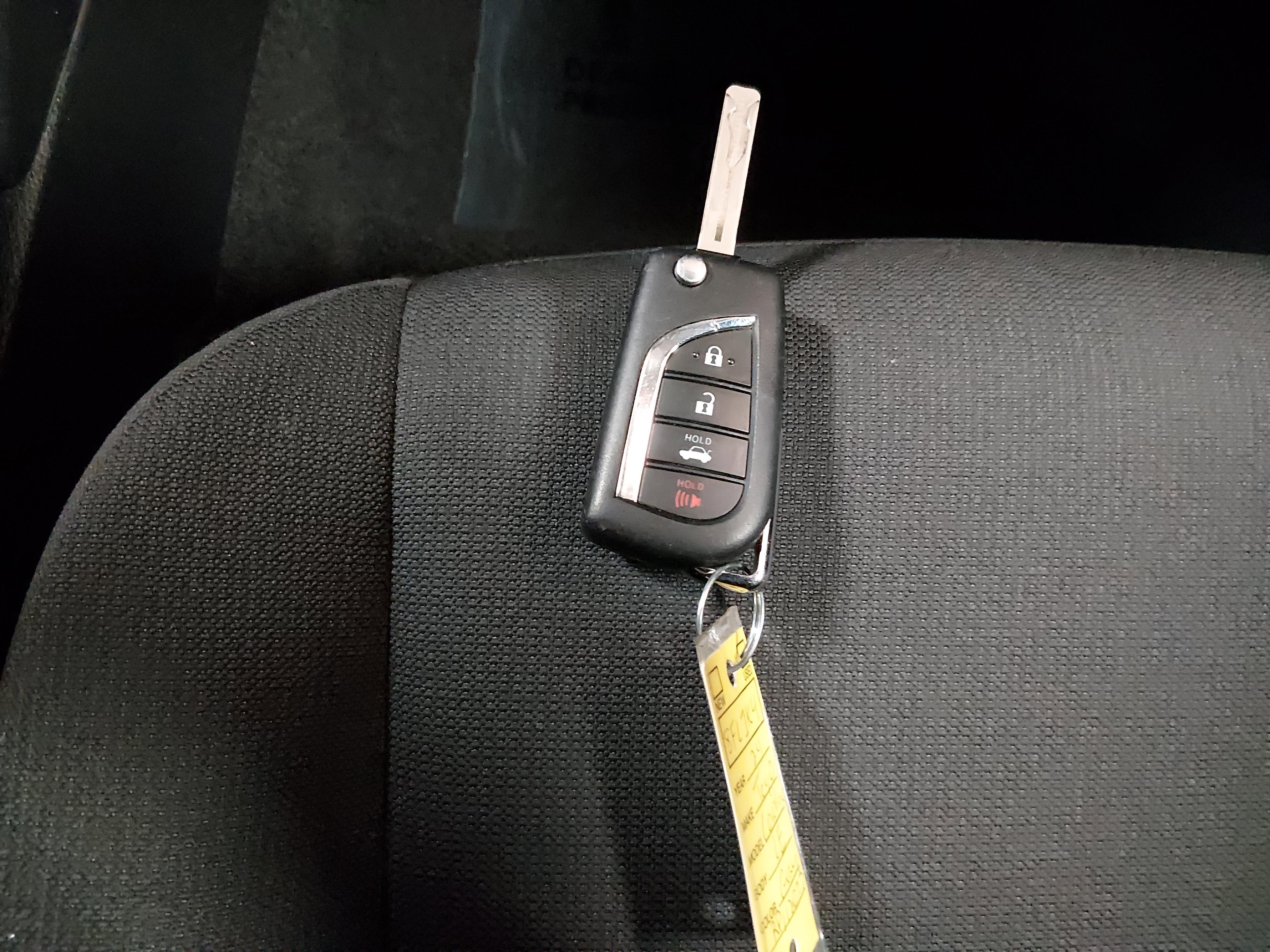 Toyota Corolla Le Cvt - Thumbnail 15