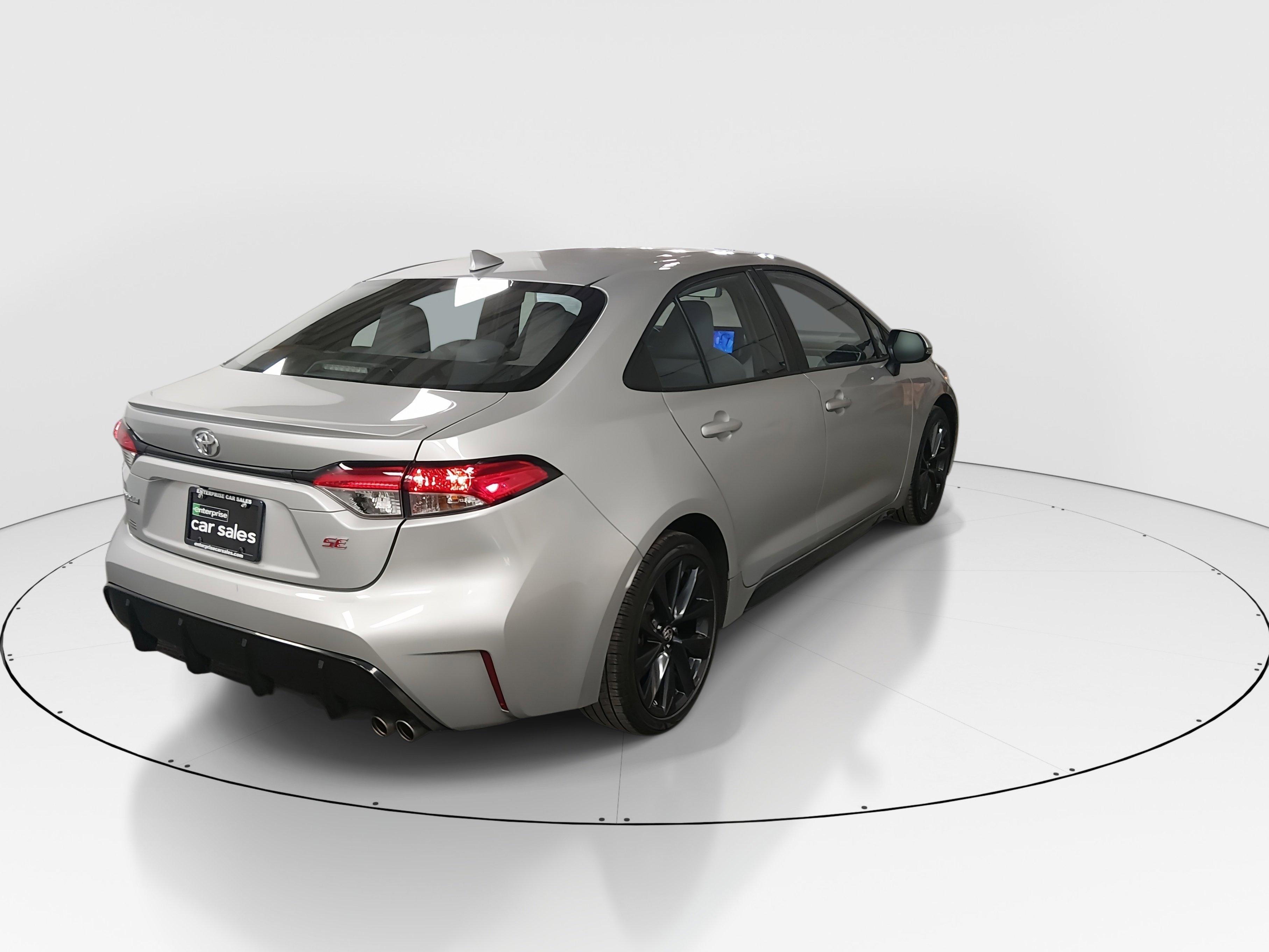 Toyota Corolla Se Cvt - Thumbnail 7