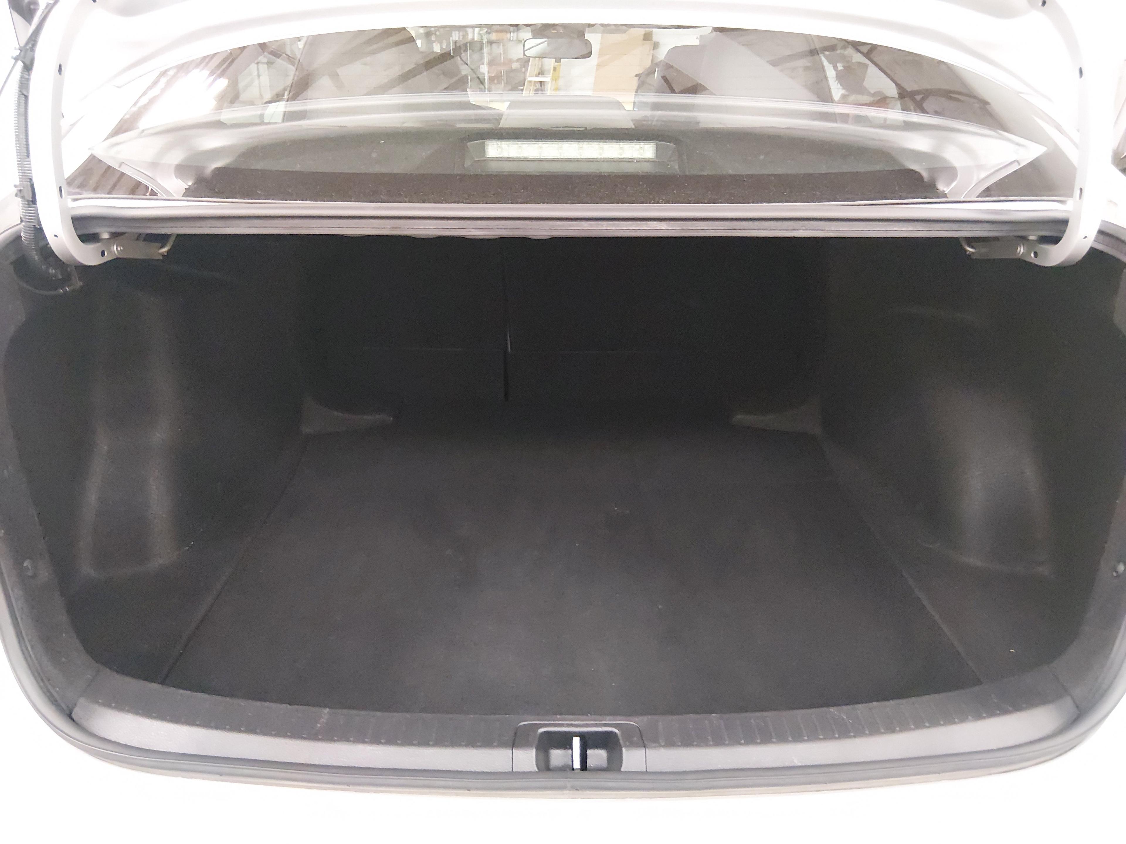 Toyota Corolla Se Cvt - Thumbnail 11