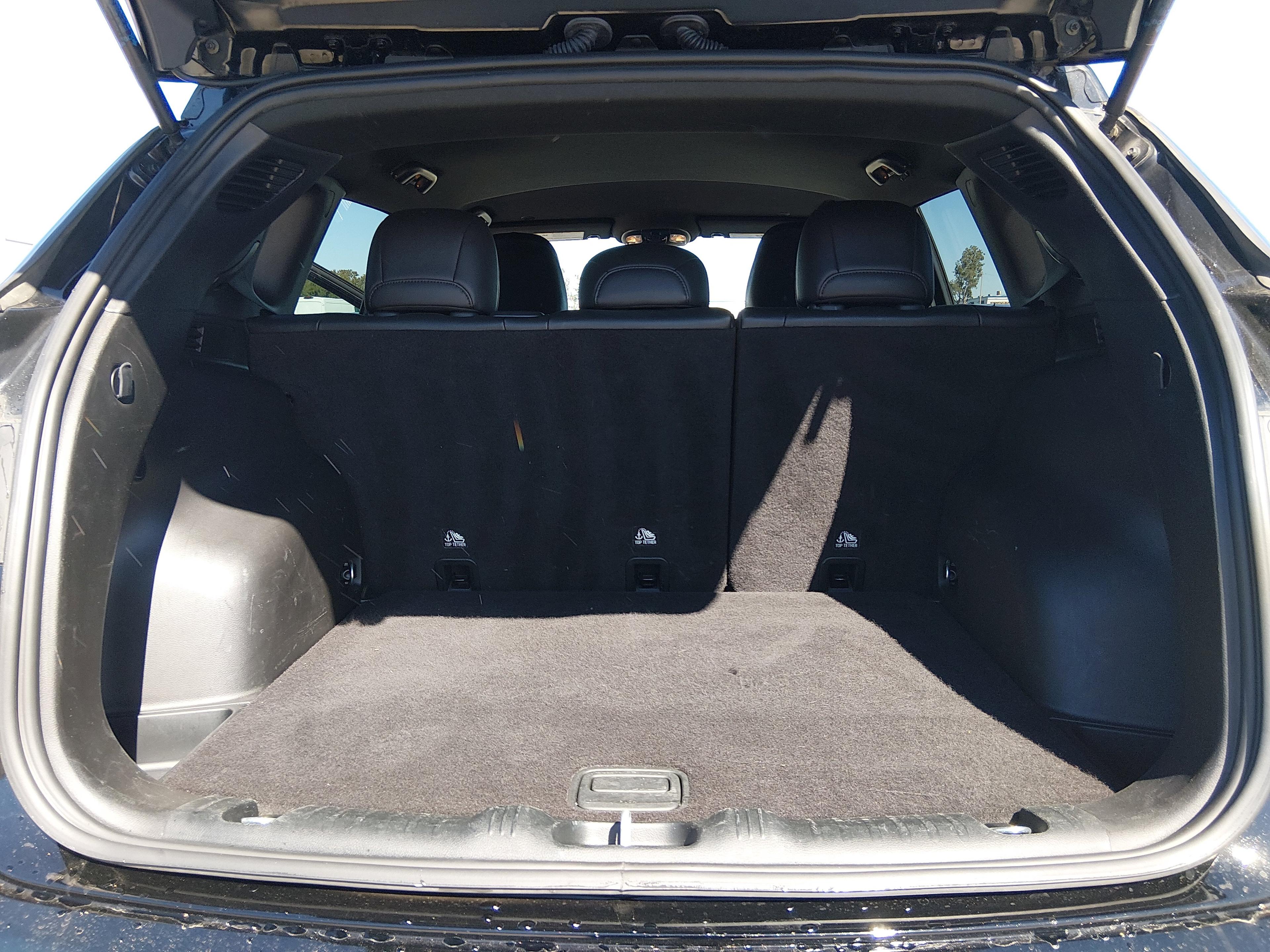 Jeep Compass Latitude 4X4 - Thumbnail 11