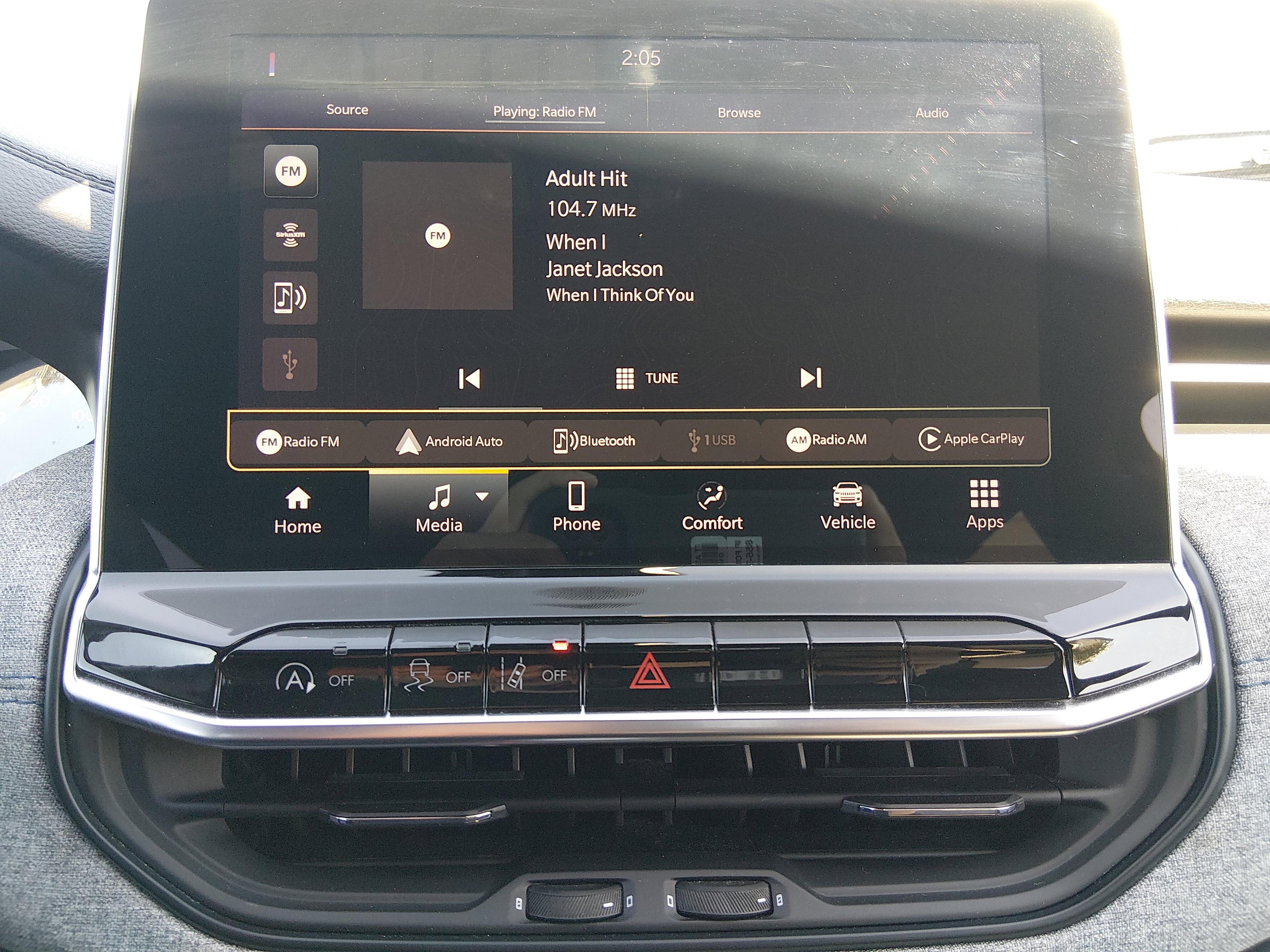 Jeep Compass Latitude 4X4 - Thumbnail 19