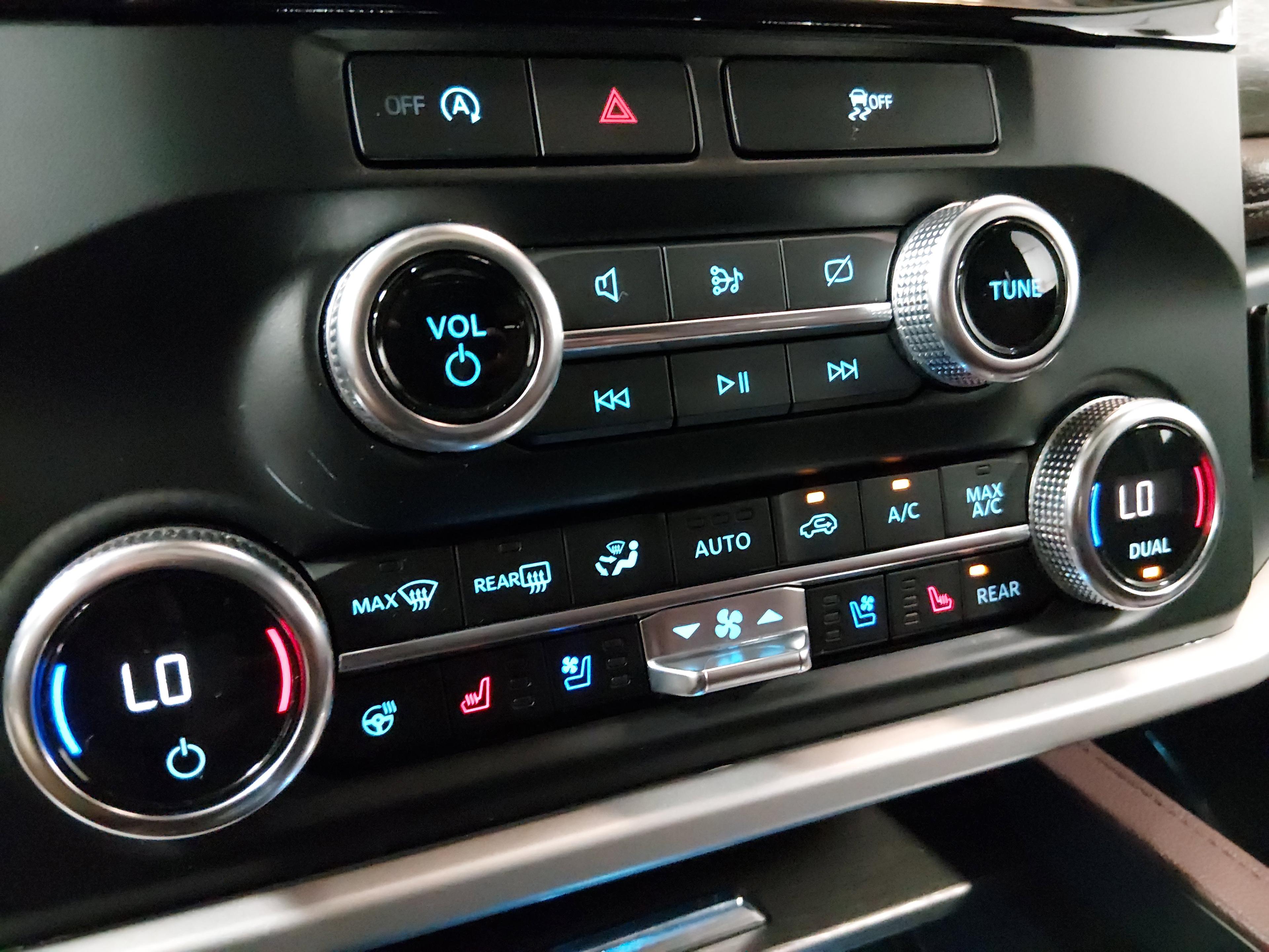 Ford Expedition Limited 4X2 - Thumbnail 20