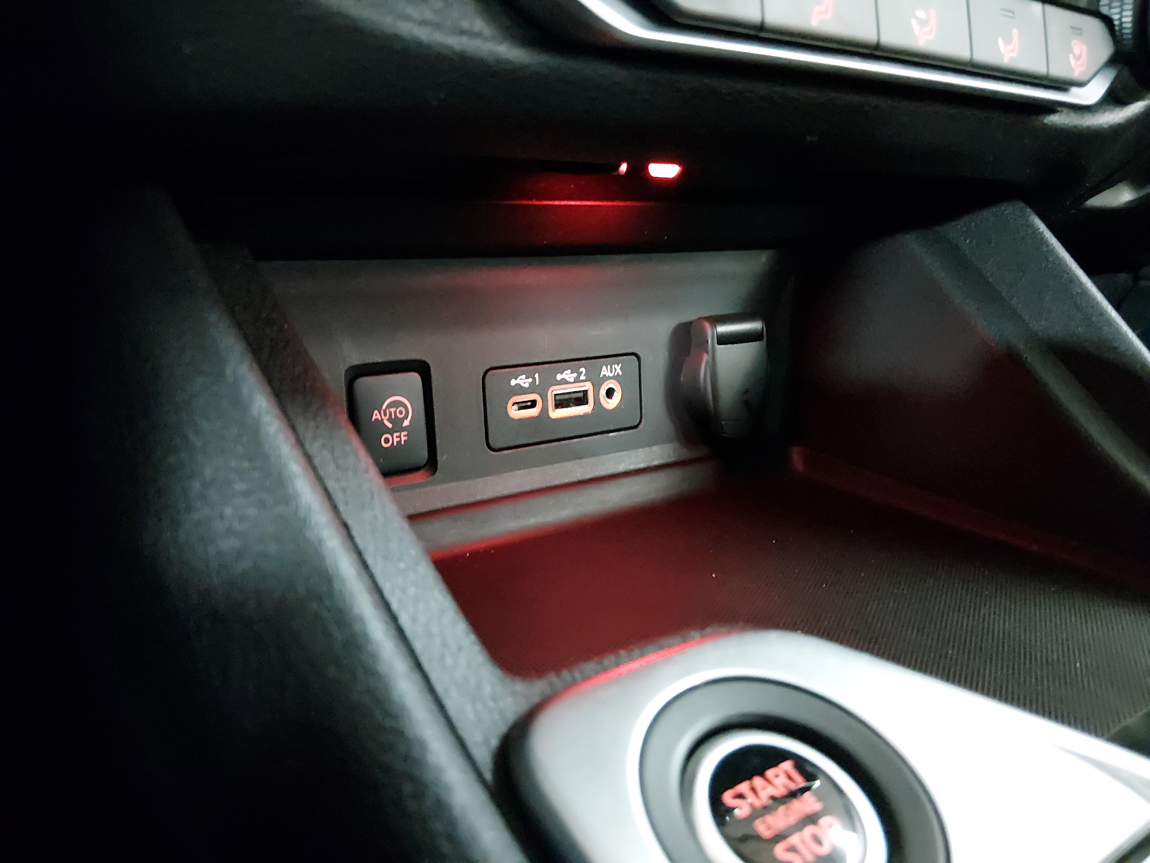 Nissan Sentra Sv Cvt - Thumbnail 18