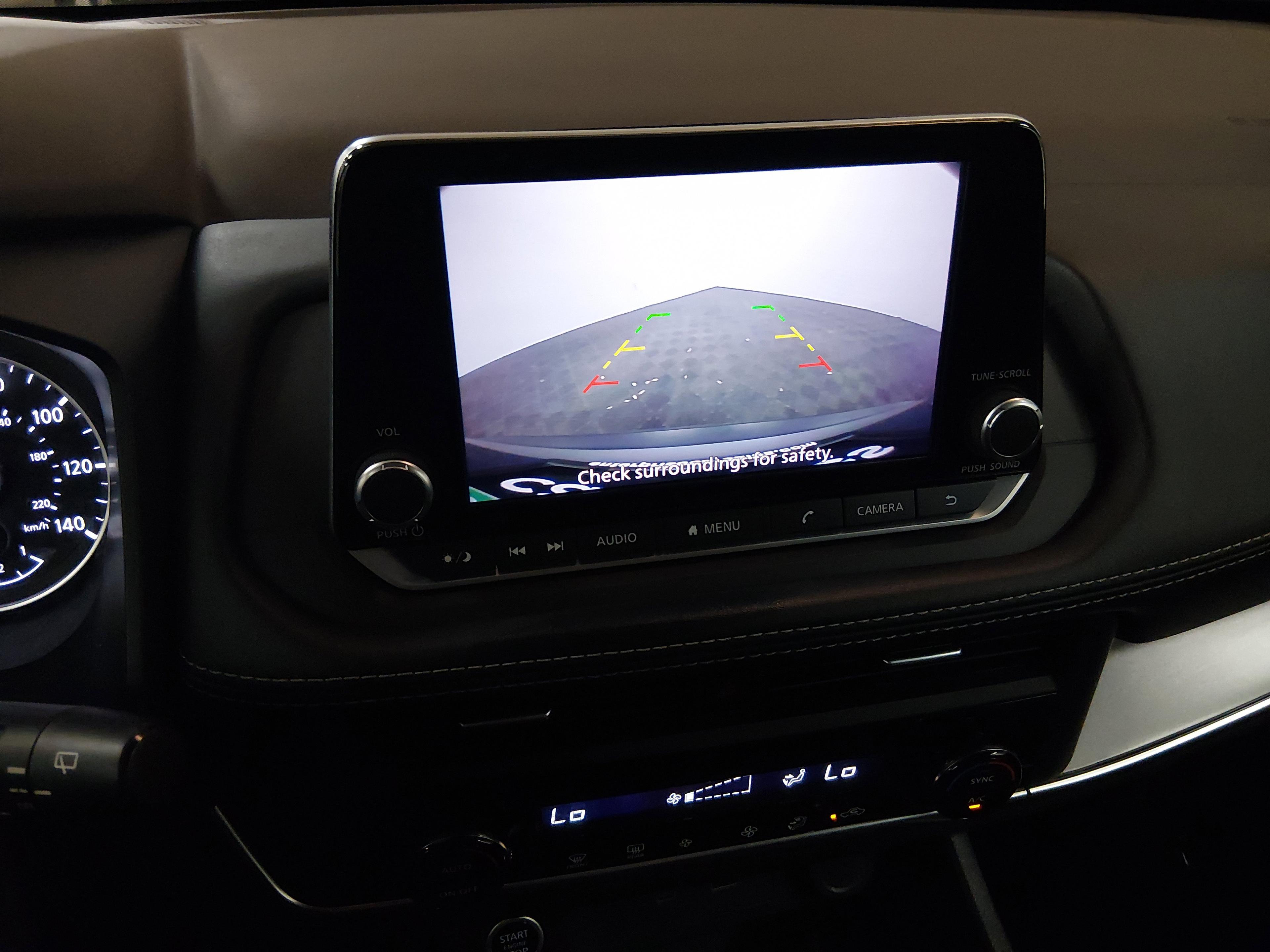 Nissan Rogue - Thumbnail 16