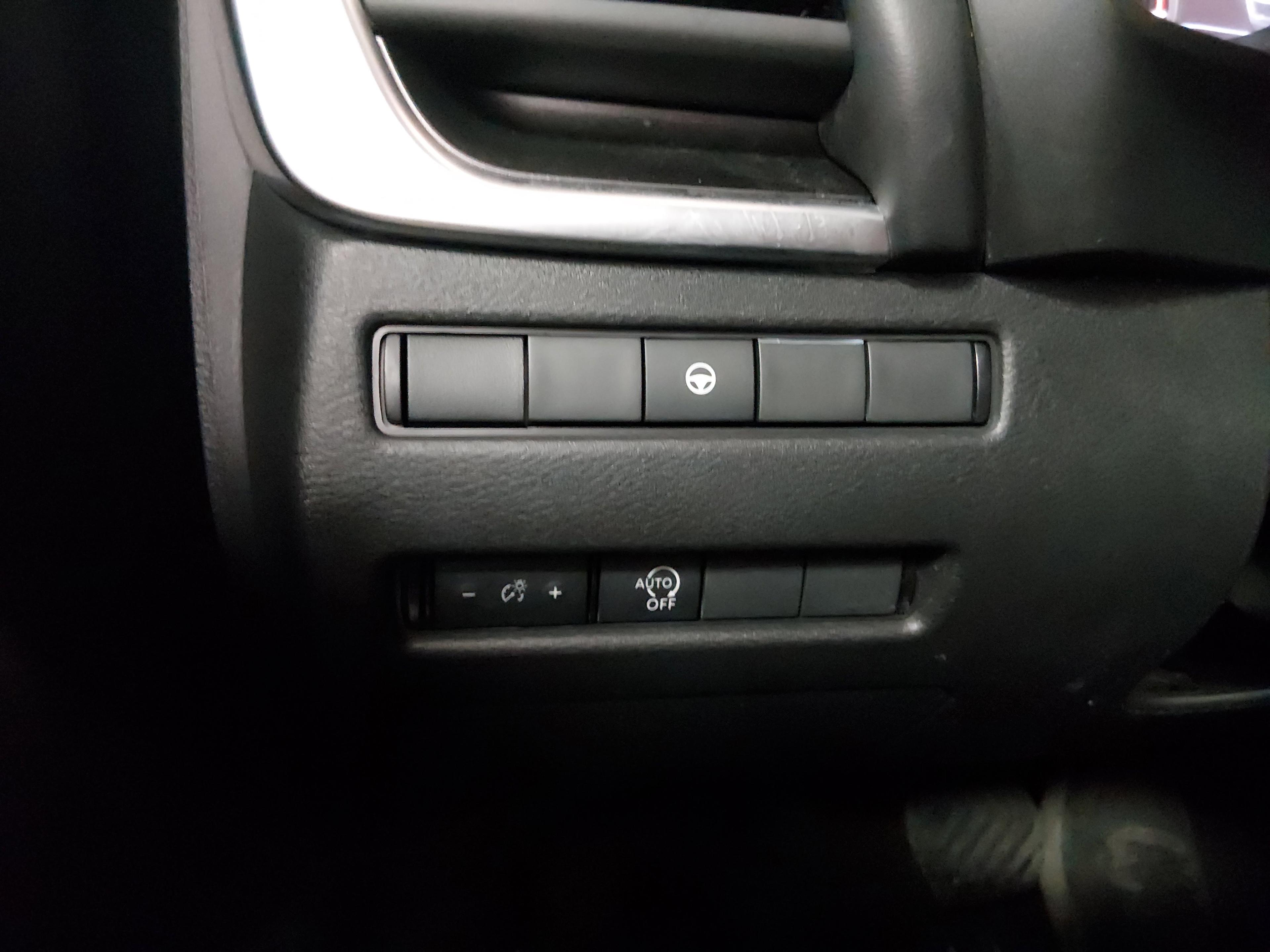 Nissan Rogue - Thumbnail 13