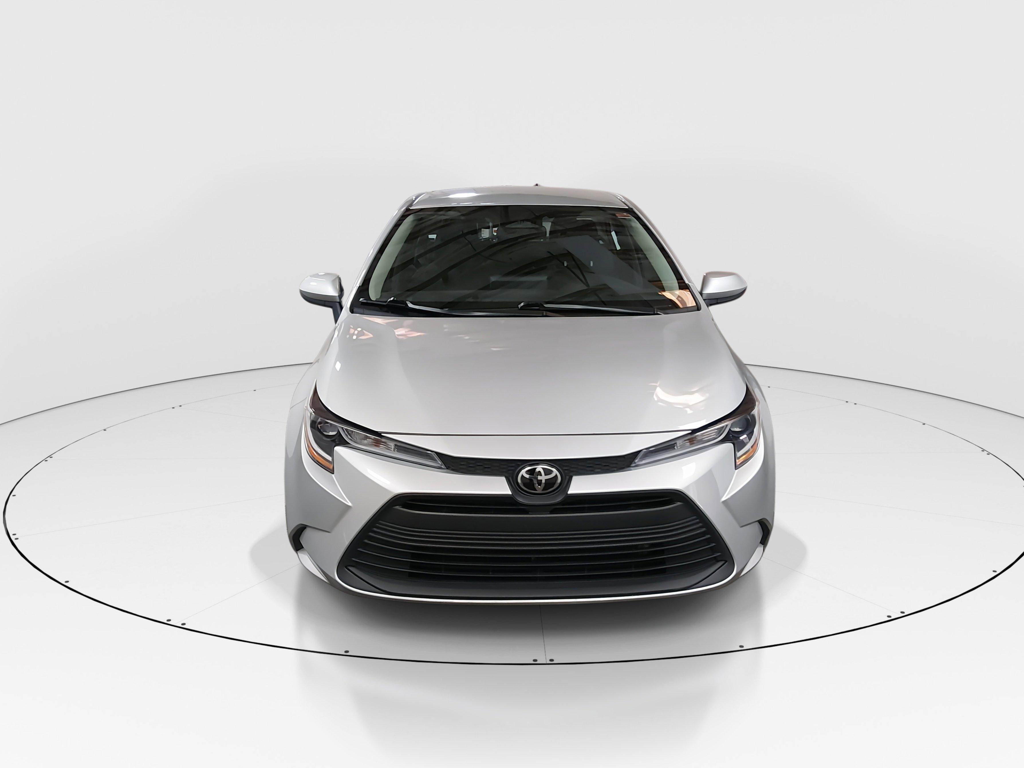 Toyota Corolla Le Cvt - Thumbnail 2