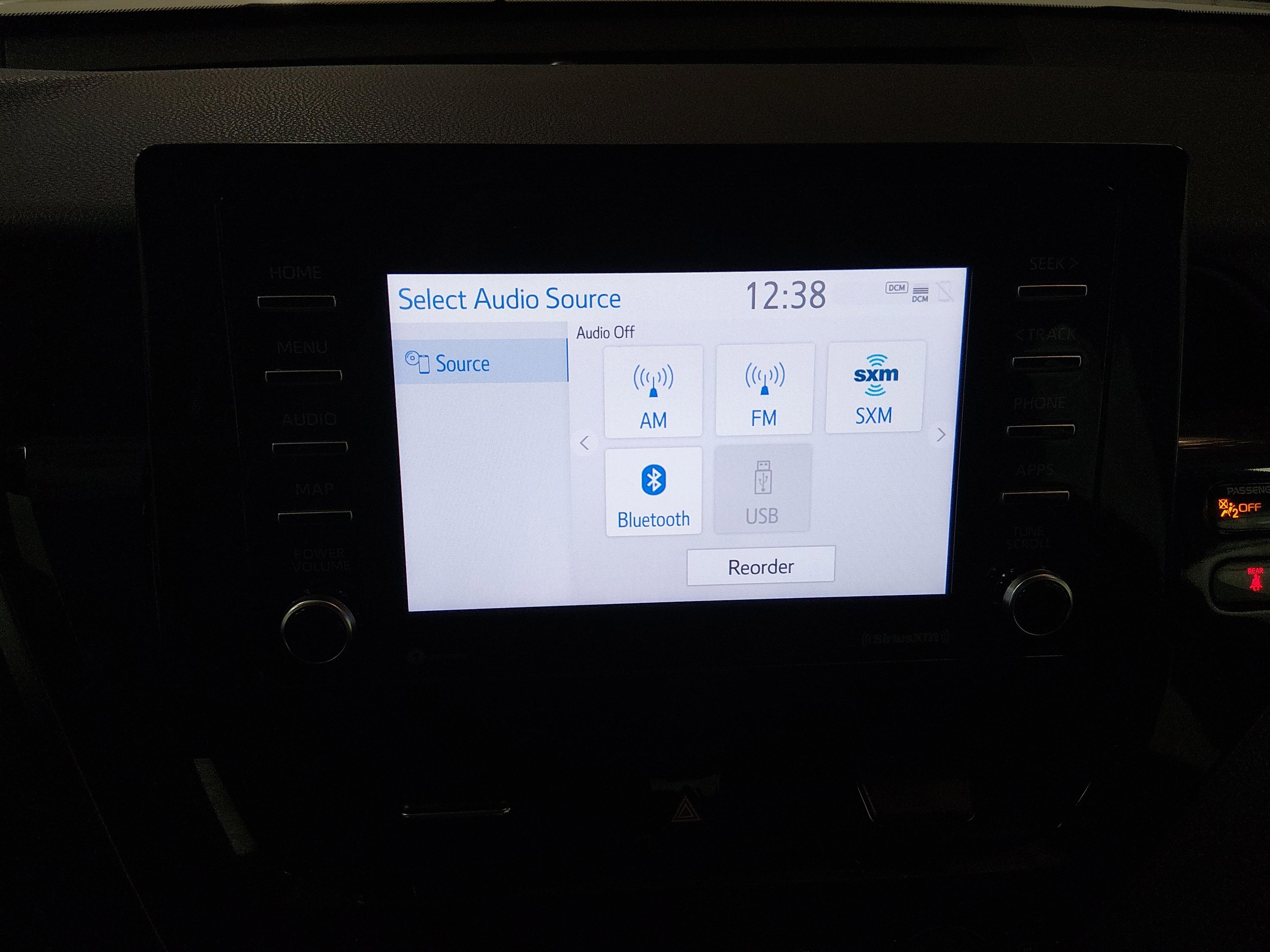 Toyota Camry Le Auto - Thumbnail 19