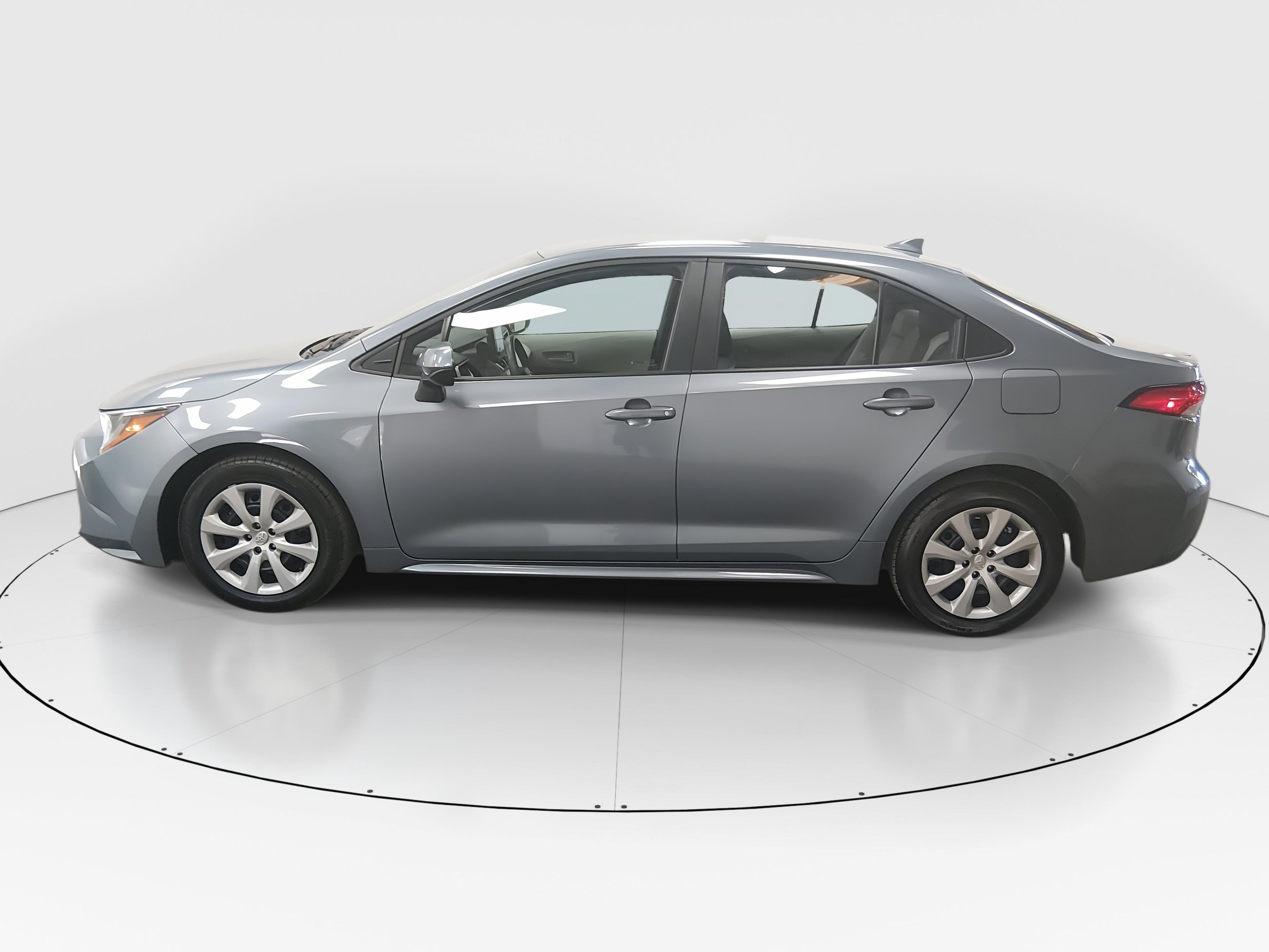 Toyota Corolla Le Cvt - Thumbnail 4