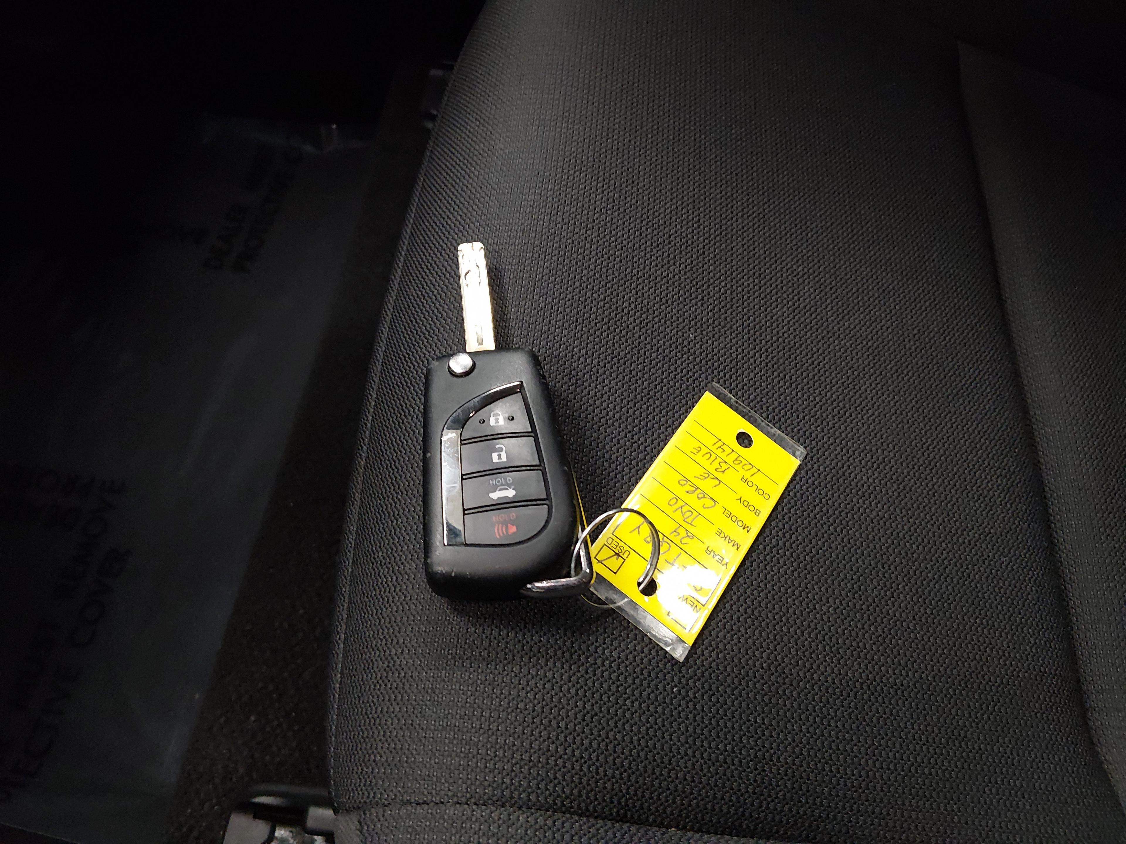 Toyota Corolla Le Cvt - Thumbnail 15