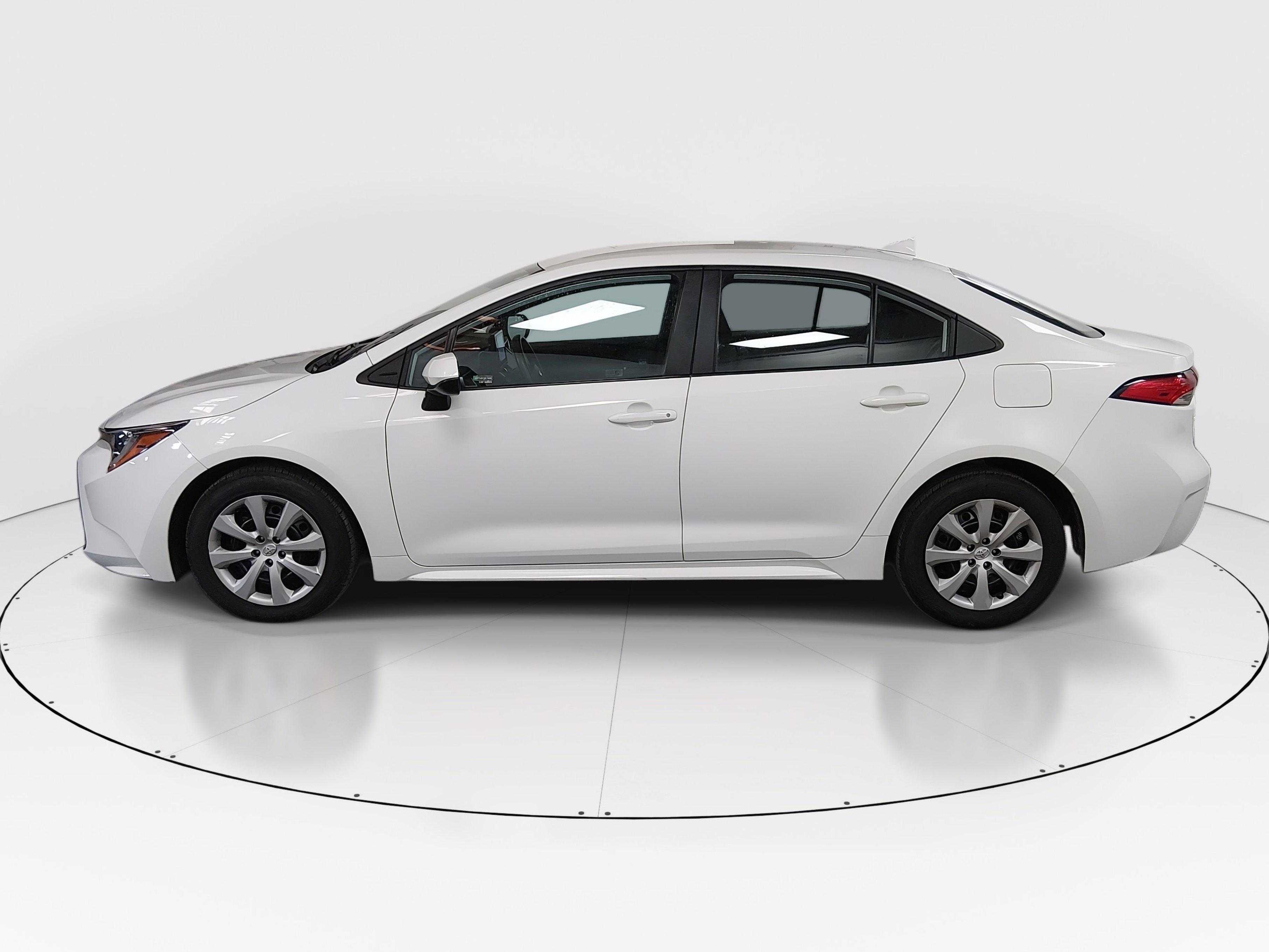 Toyota Corolla Le Cvt - Thumbnail 4